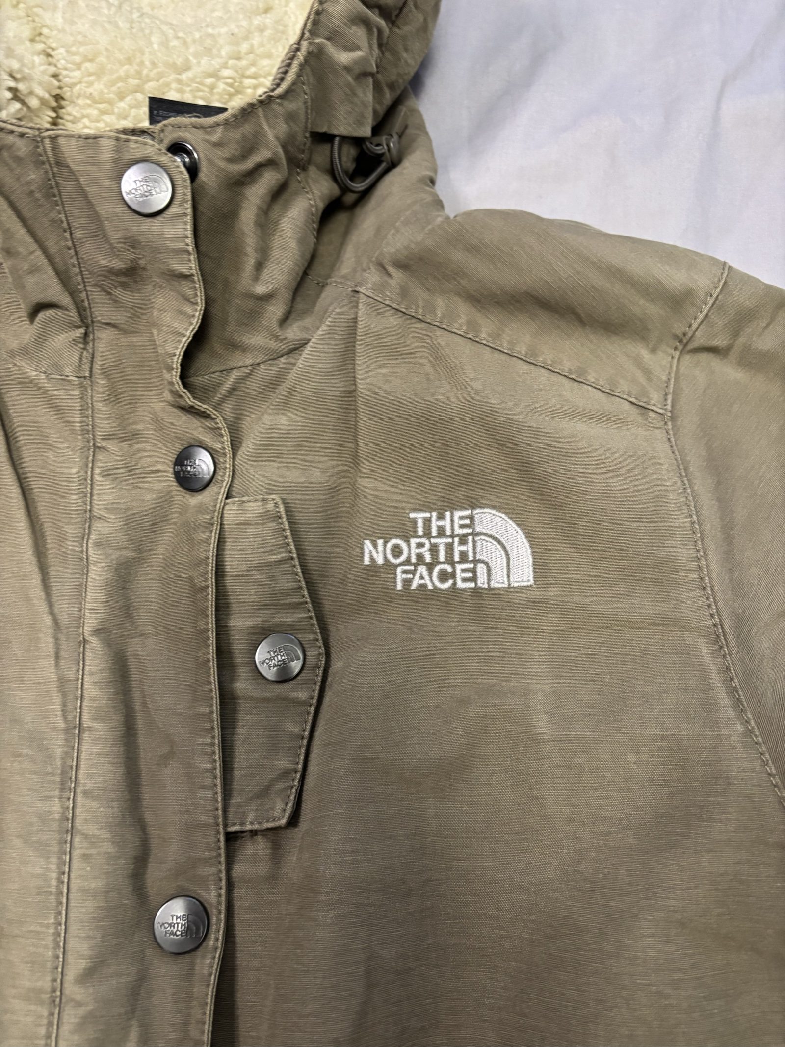 The North Face Beige Sherpa-Lined Hooded Jacket Medium image 3