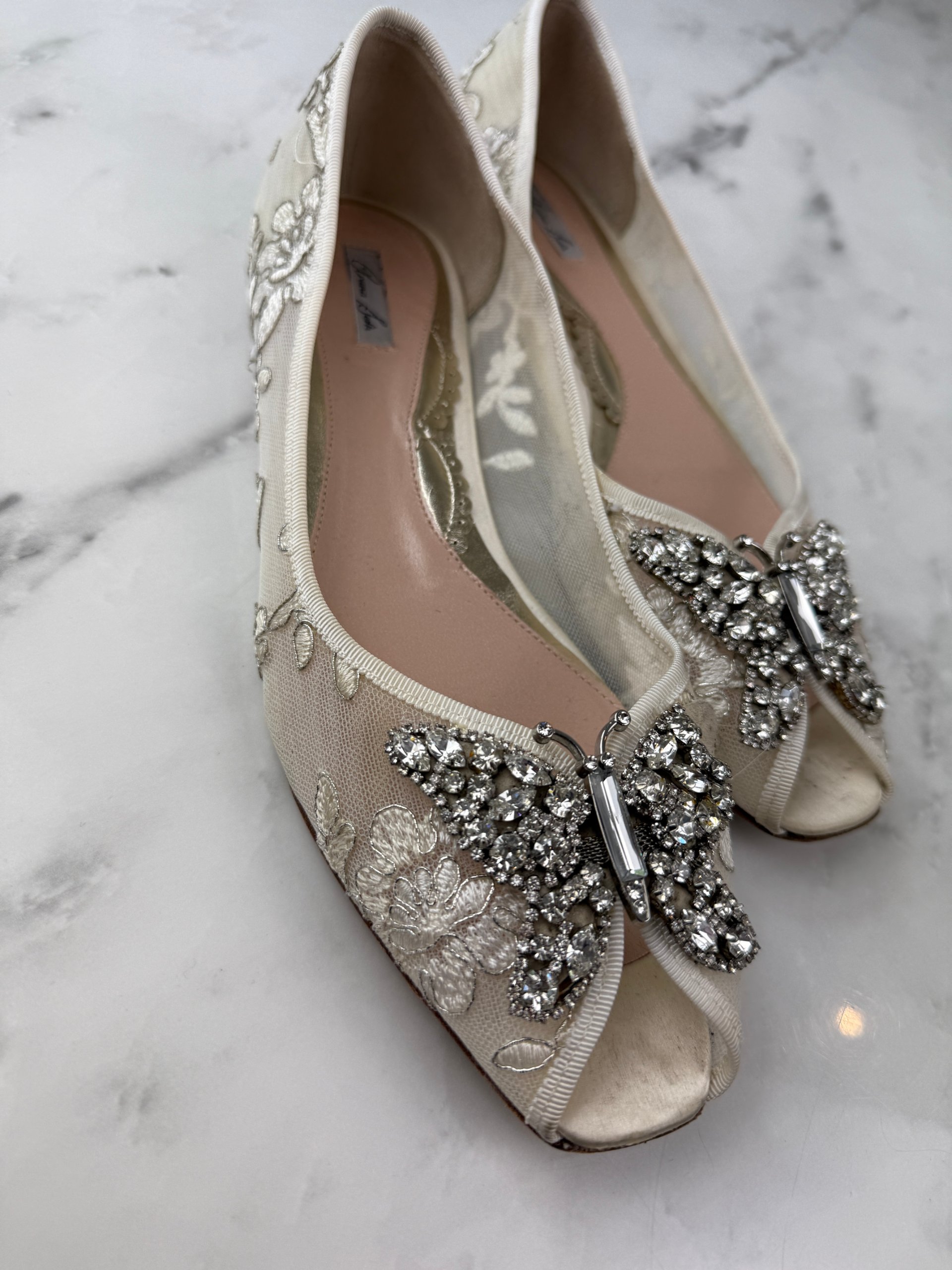 Aruna Seth Liana Ivory Floral Lace Butterfly Peep Toe Flats EU39 - UK5.5/6 image 2