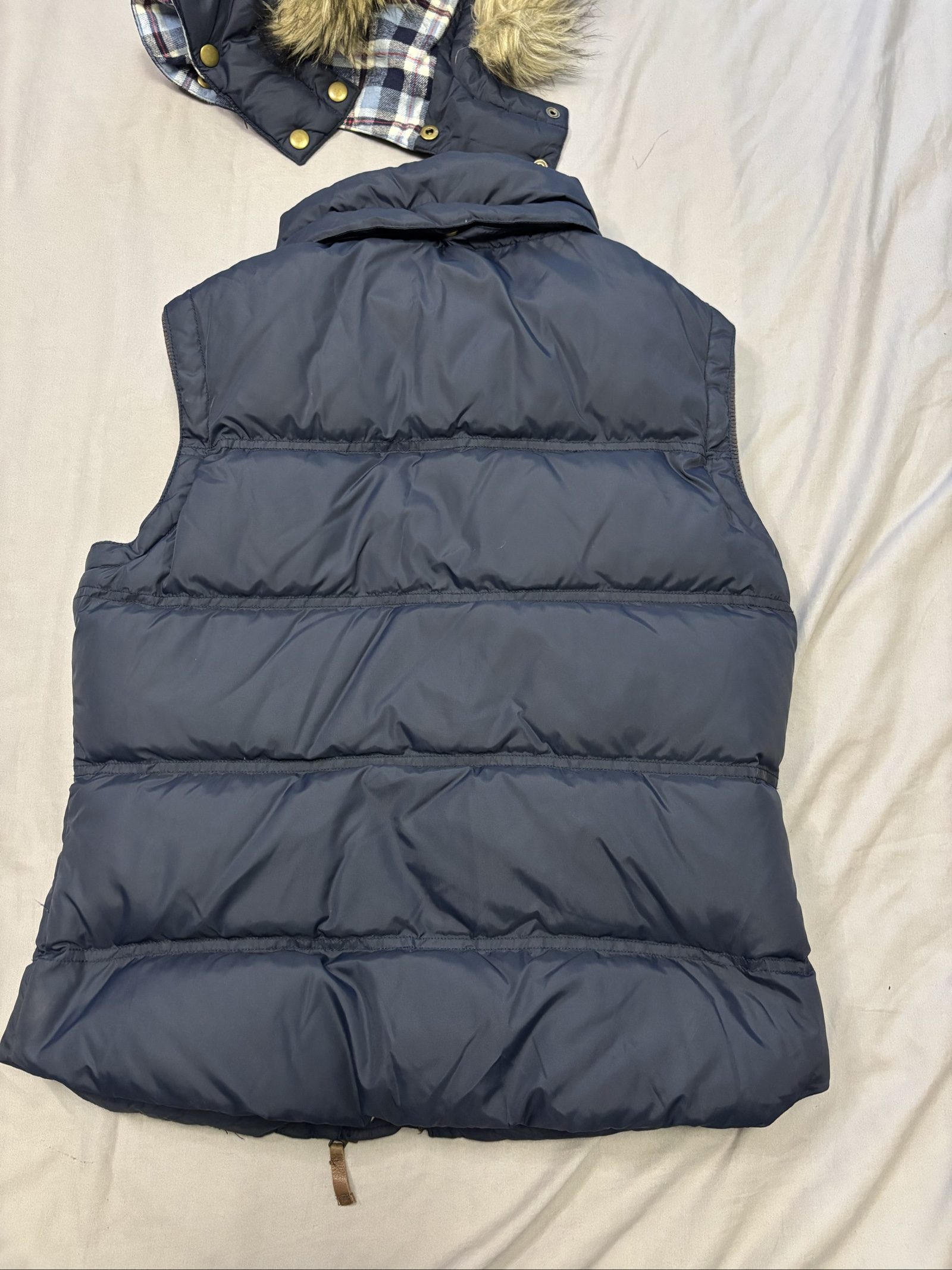 Jack Wills Navy Puffer Gilet UK 10 Womens Detachable Faux Fur Hood image 4
