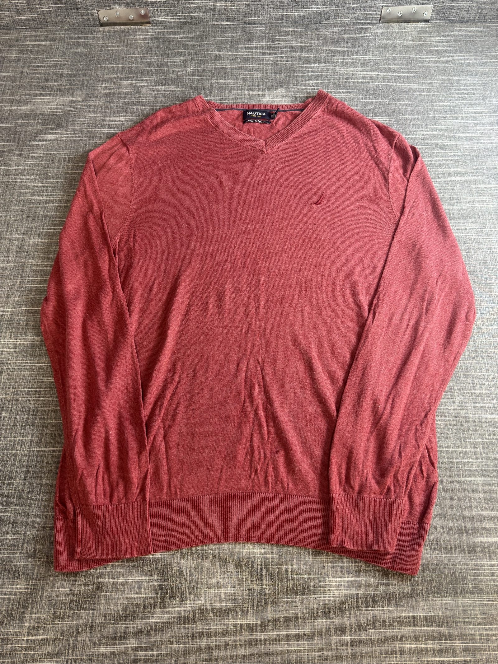 Nautica Men’s V-Neck Cotton Modal Jumper Large Red Luxury Performance