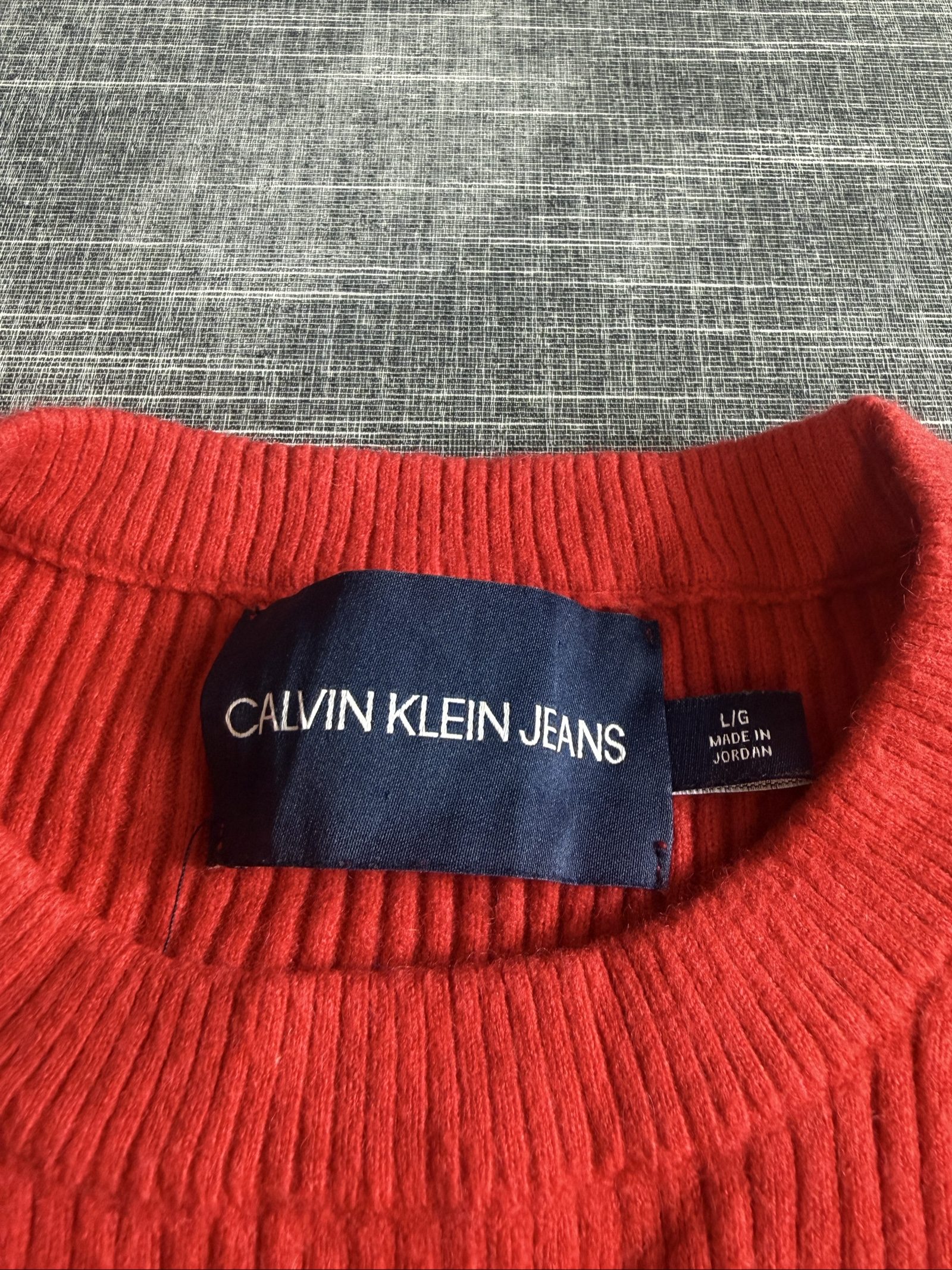 Calvin Klein Jeans Women’s Ribbed Knit Colourblock Sweater L Red Black image 2