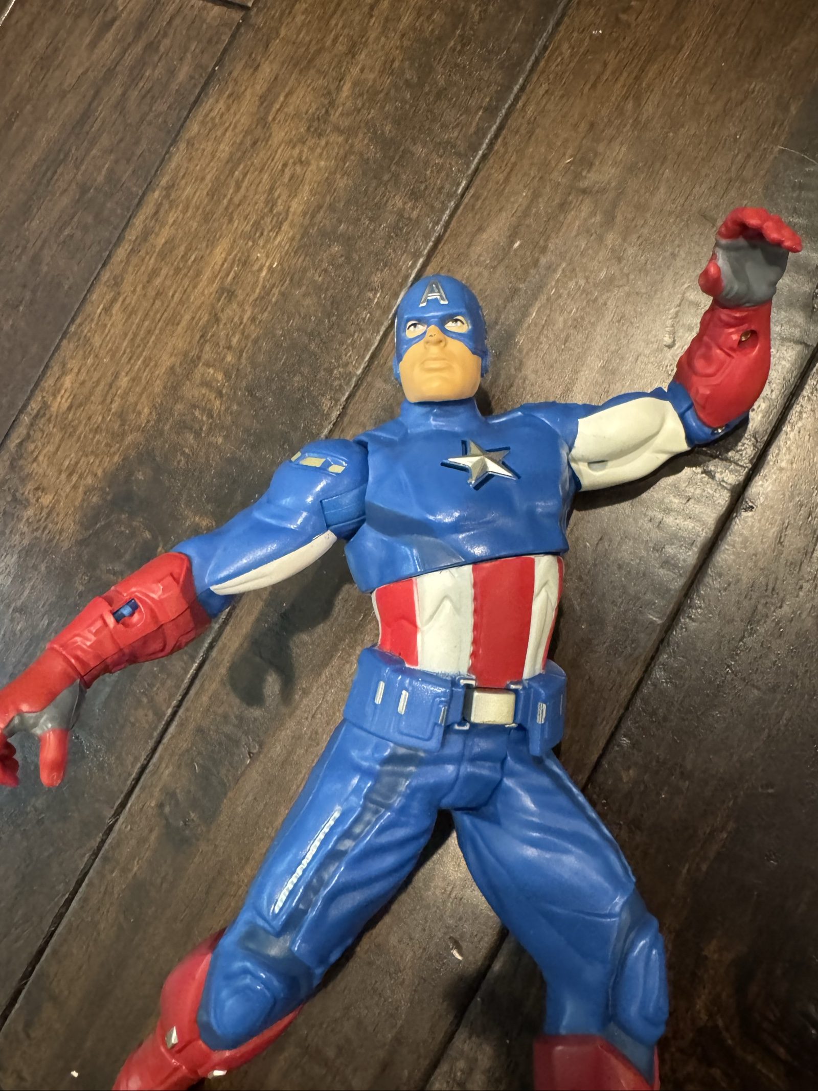 Marvel Captain America Blue, Red & White Action Figure image 2