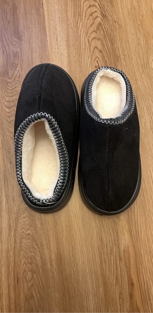 Black Men's Cozy Indoor Slippers Size Men’s 11 Soft Fleece Lining