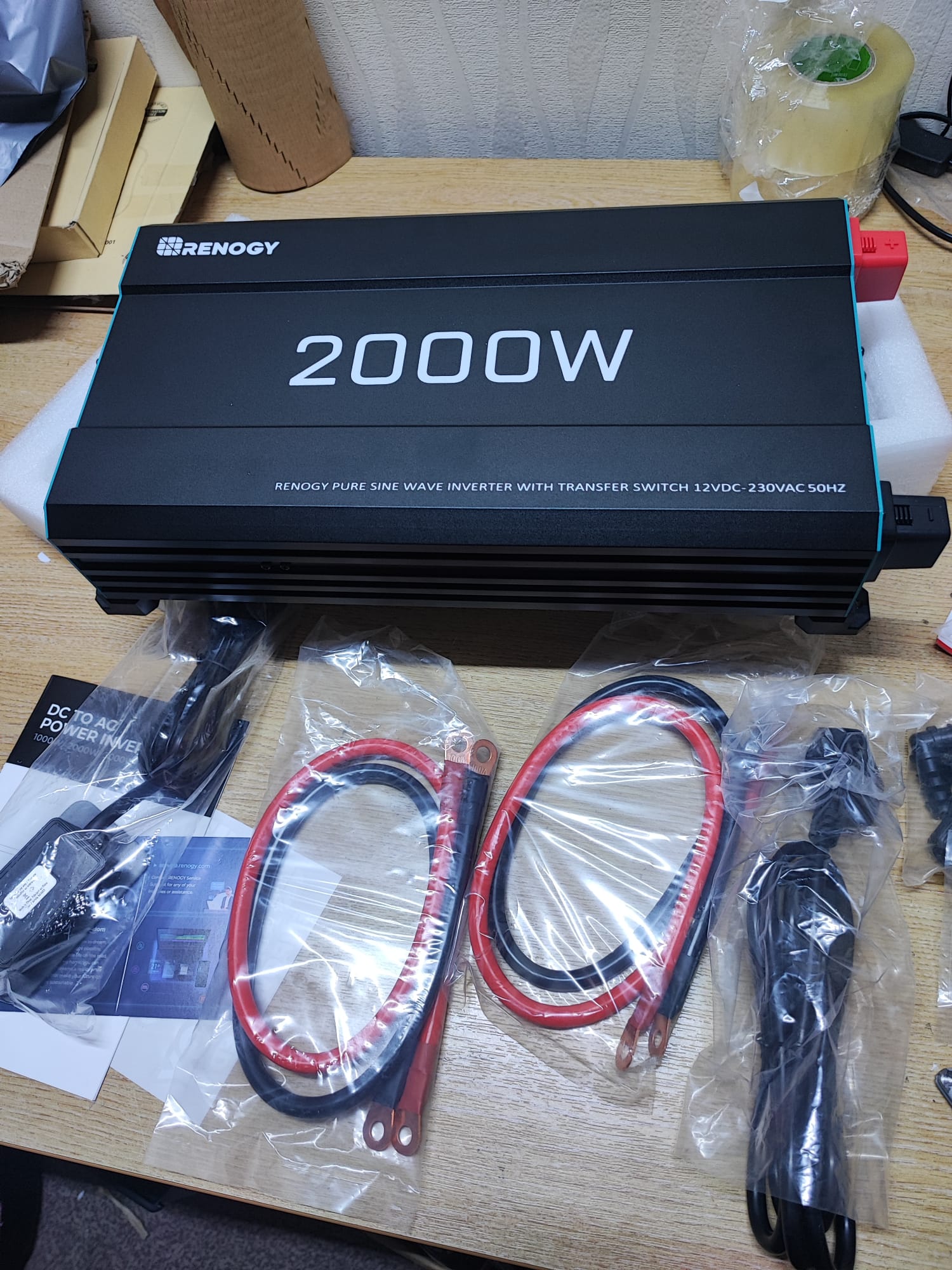 Renogy 2000W Pure Sine Wave Inverter 12V to 230V – 4000W Peak UPS UK