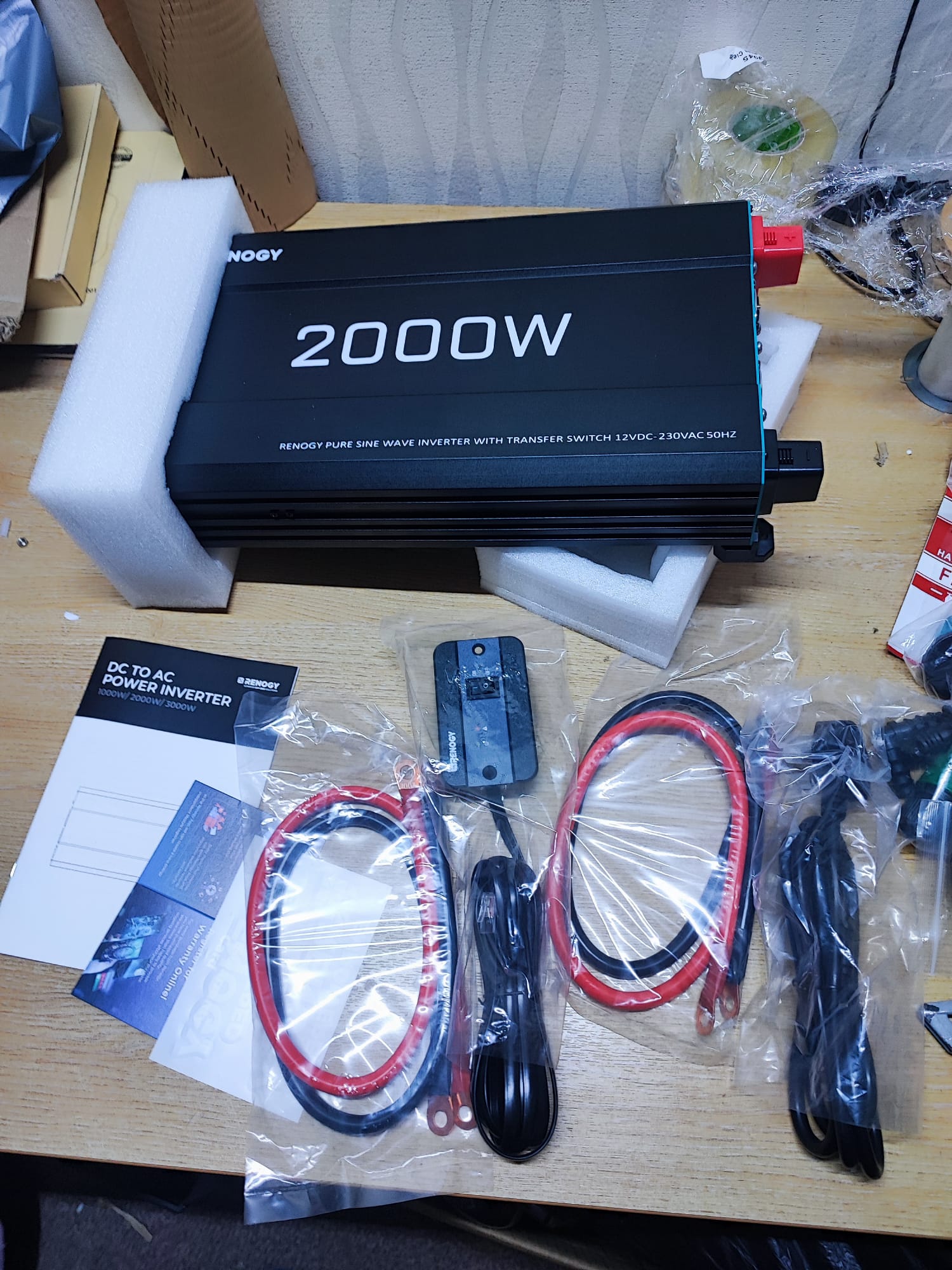 Renogy 2000W Pure Sine Wave Inverter 12V to 230V – 4000W Peak UPS UK image 2