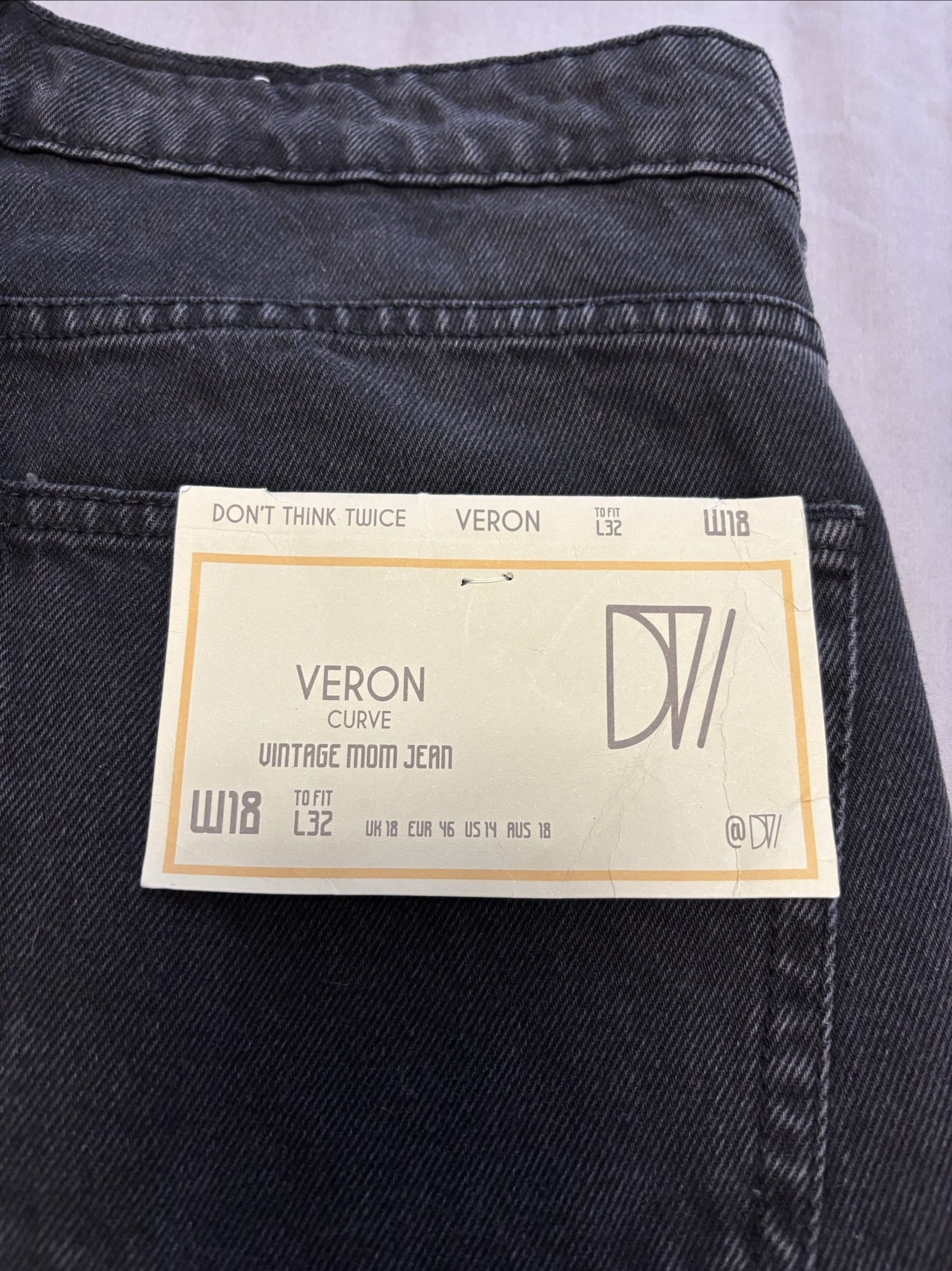 Don't Think Twice Black Denim Vernon Curve Jeans size18 image 7