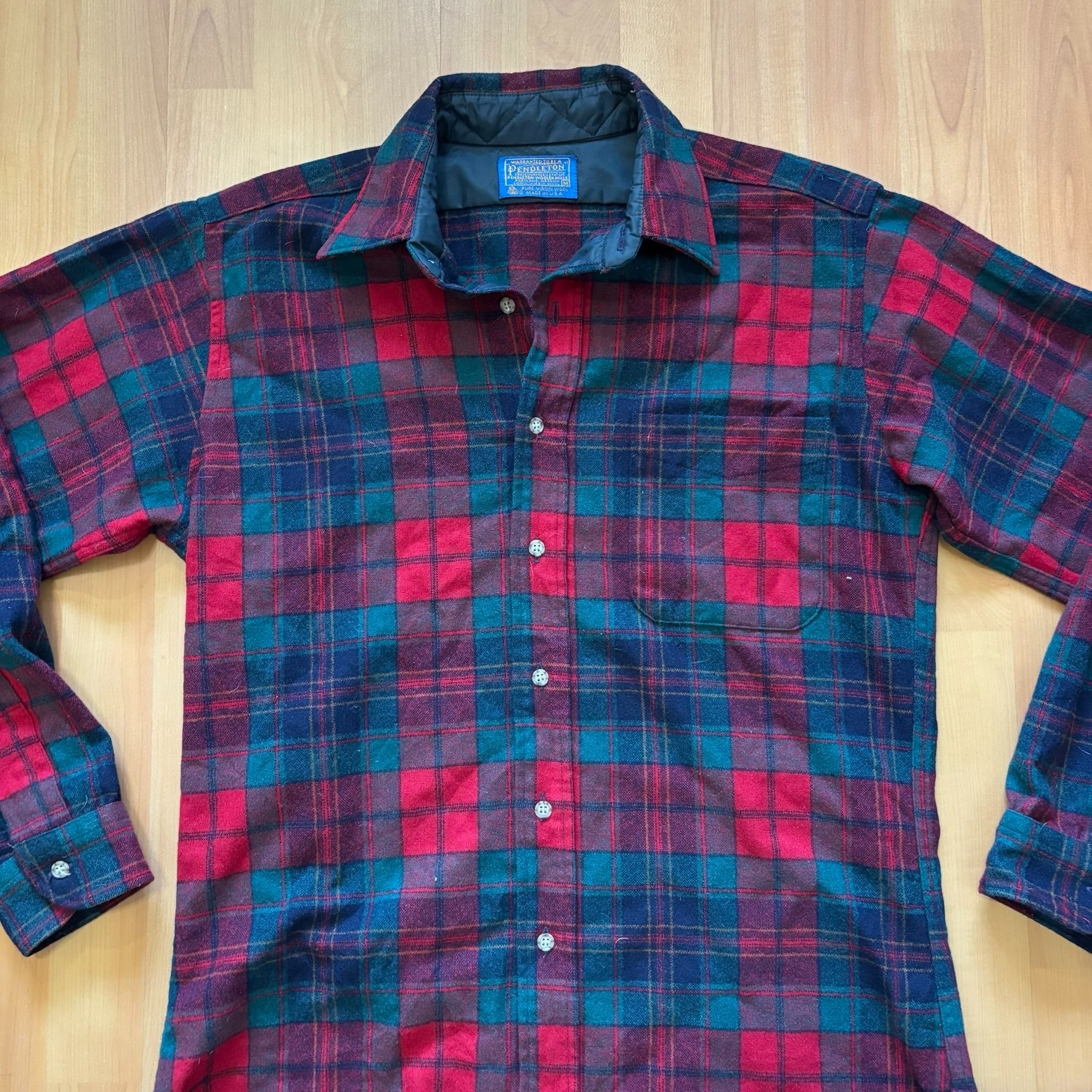 Vintage 80s Pendleton Red & Navy Plaid Wool Shirt Medium Quilted Lining image 3