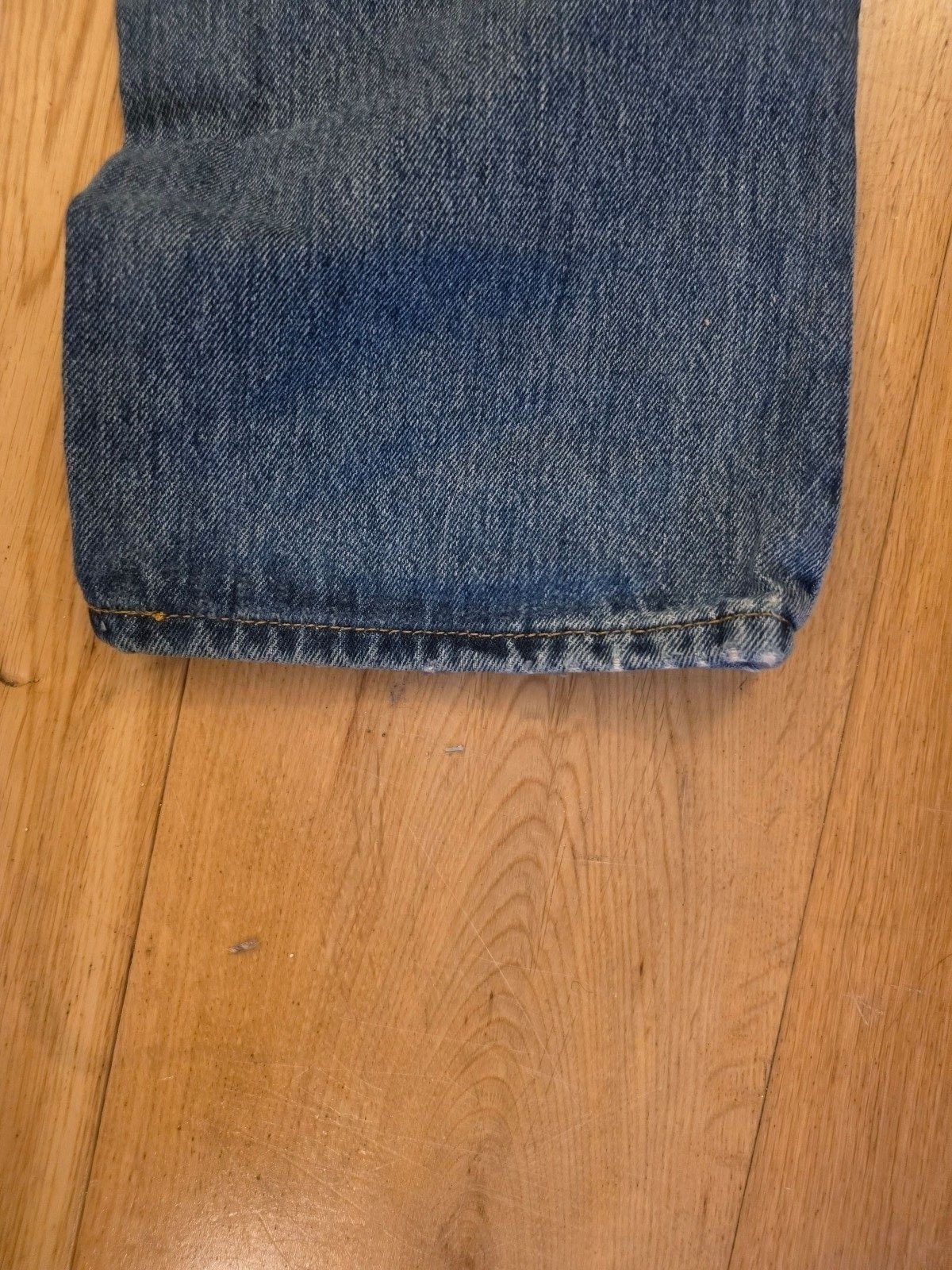 Levi's 501 Blue Denim Jeans 33W 34L Fit image 5