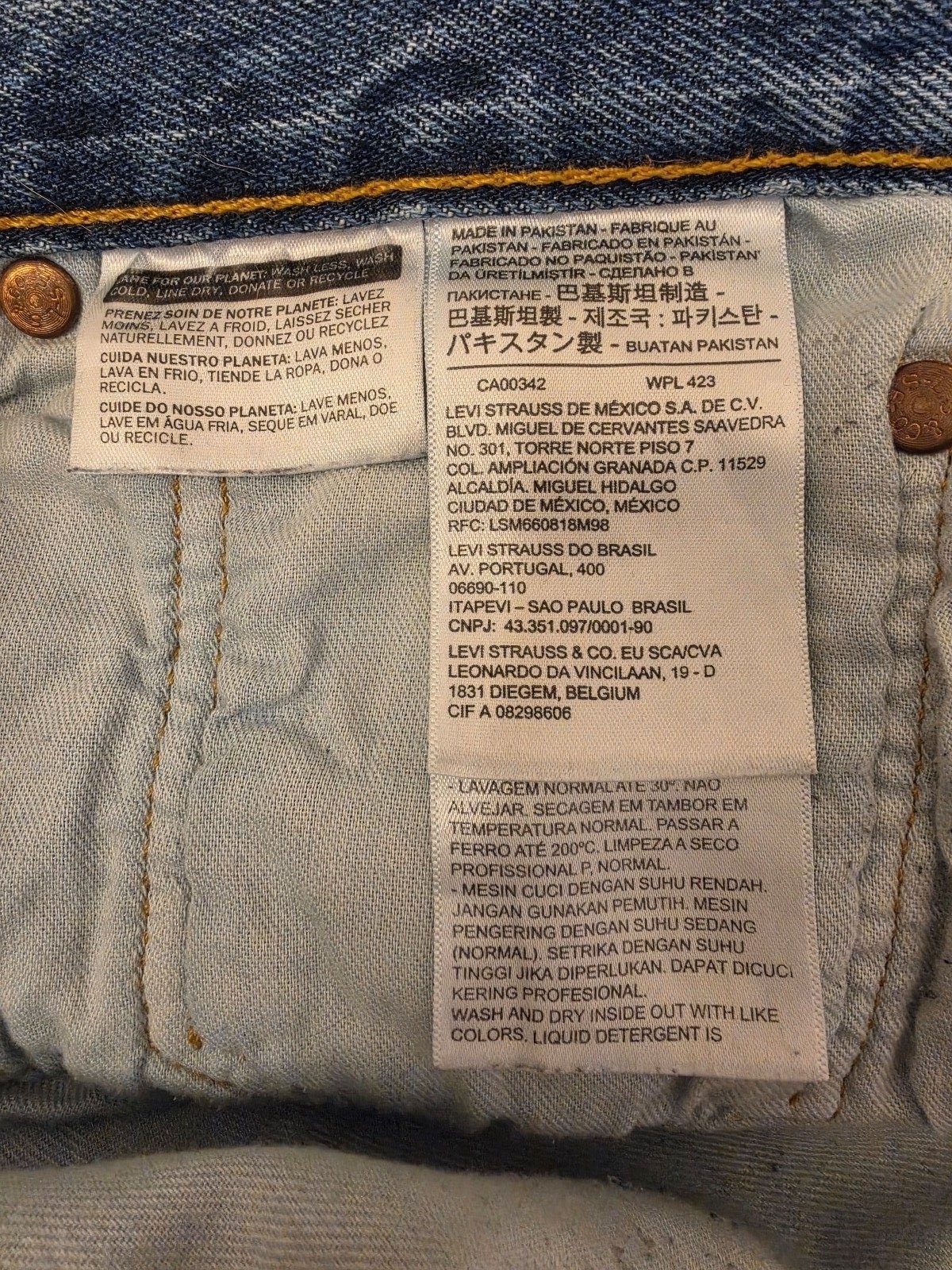 Levi's 501 Blue Denim Jeans 33W 34L Fit image 10