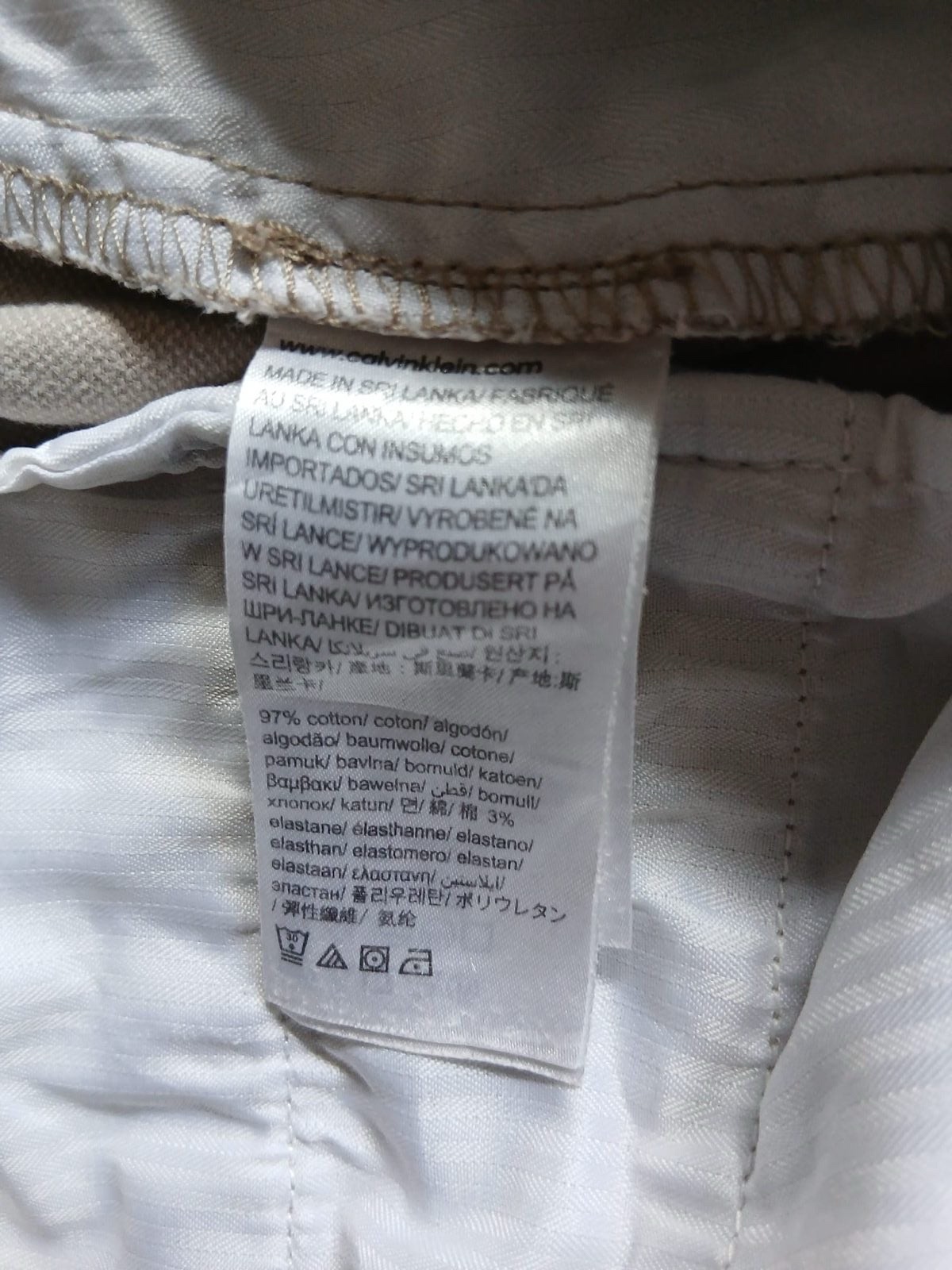 Men’s chino Calvin Klein shorts size 36 W cotton material image 8