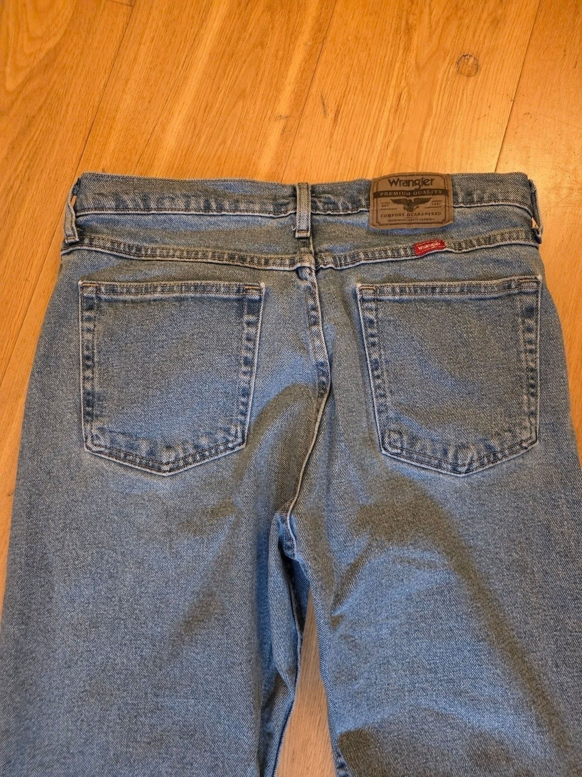 Wrangler Blue Denim Jeans 33" x 30" image 7