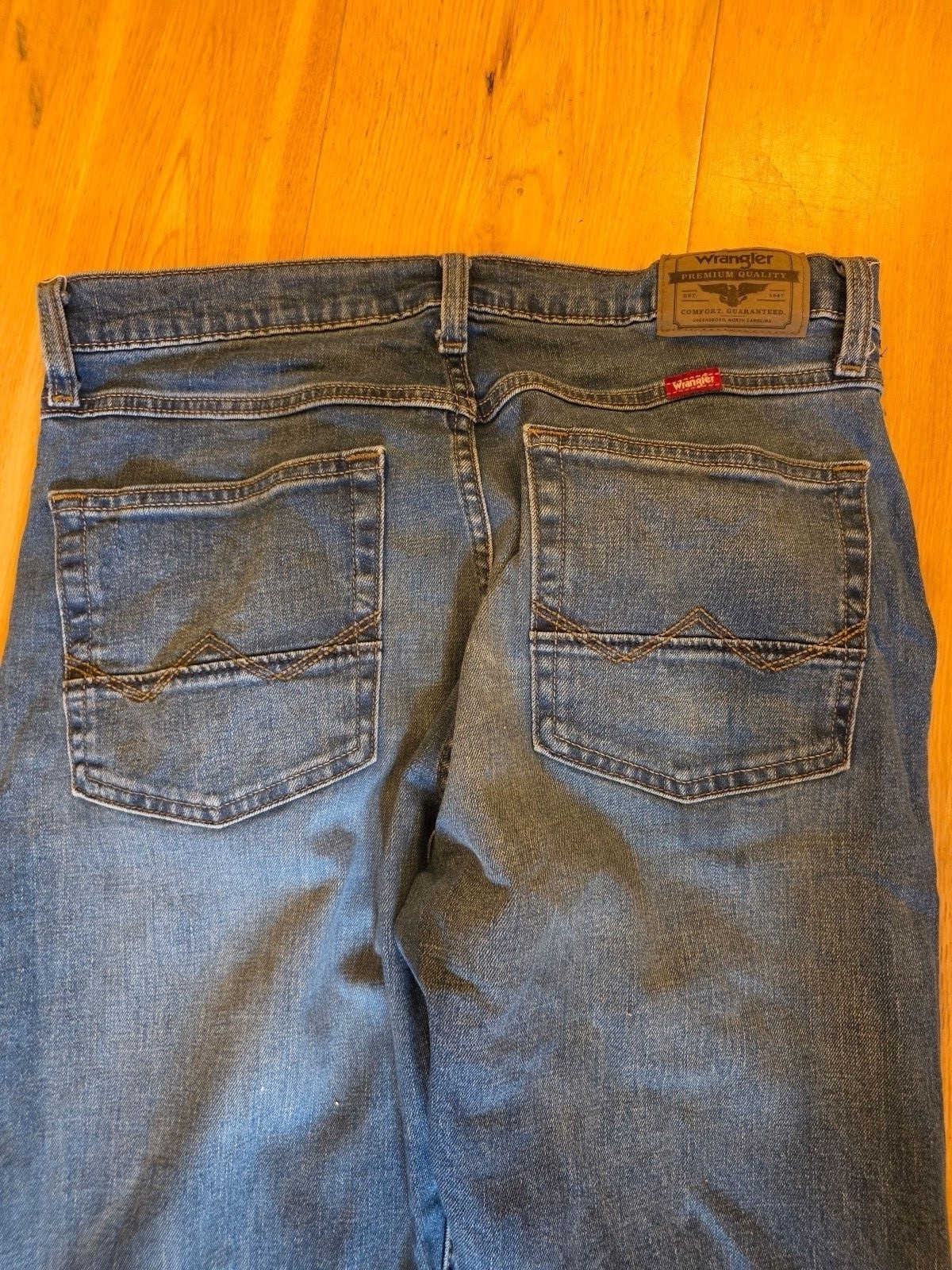 Wrangler Blue Athletic Fit Jeans 30 Waist 30 length image 7
