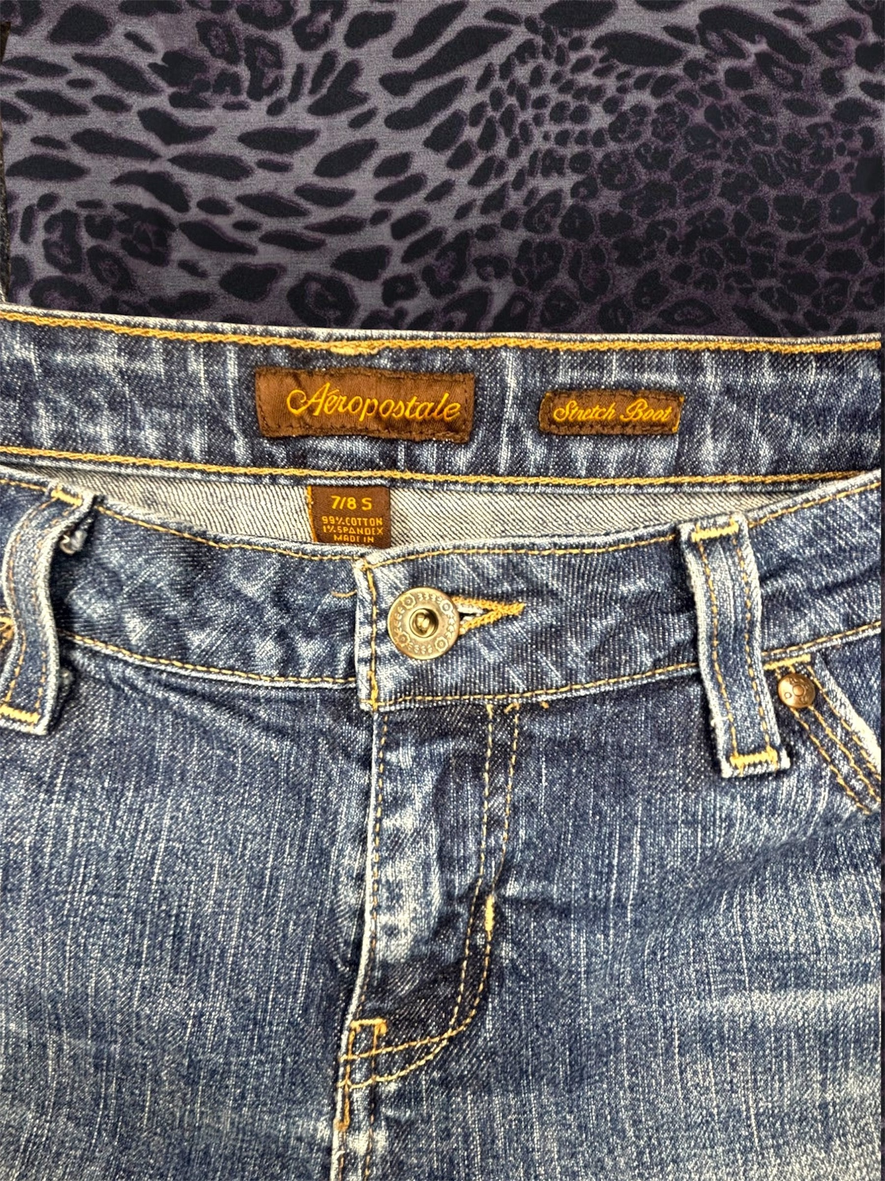 Vintage Aeropostale Blue Faded Bootcut Denim Jeans Size 7/8 image 3