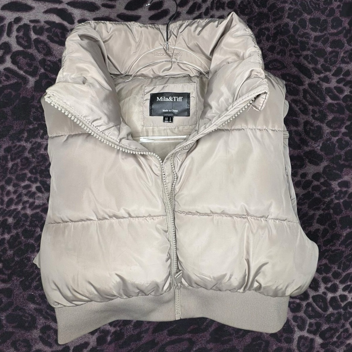 Mila & Tiff Beige Puffer Vest S/Women image 2