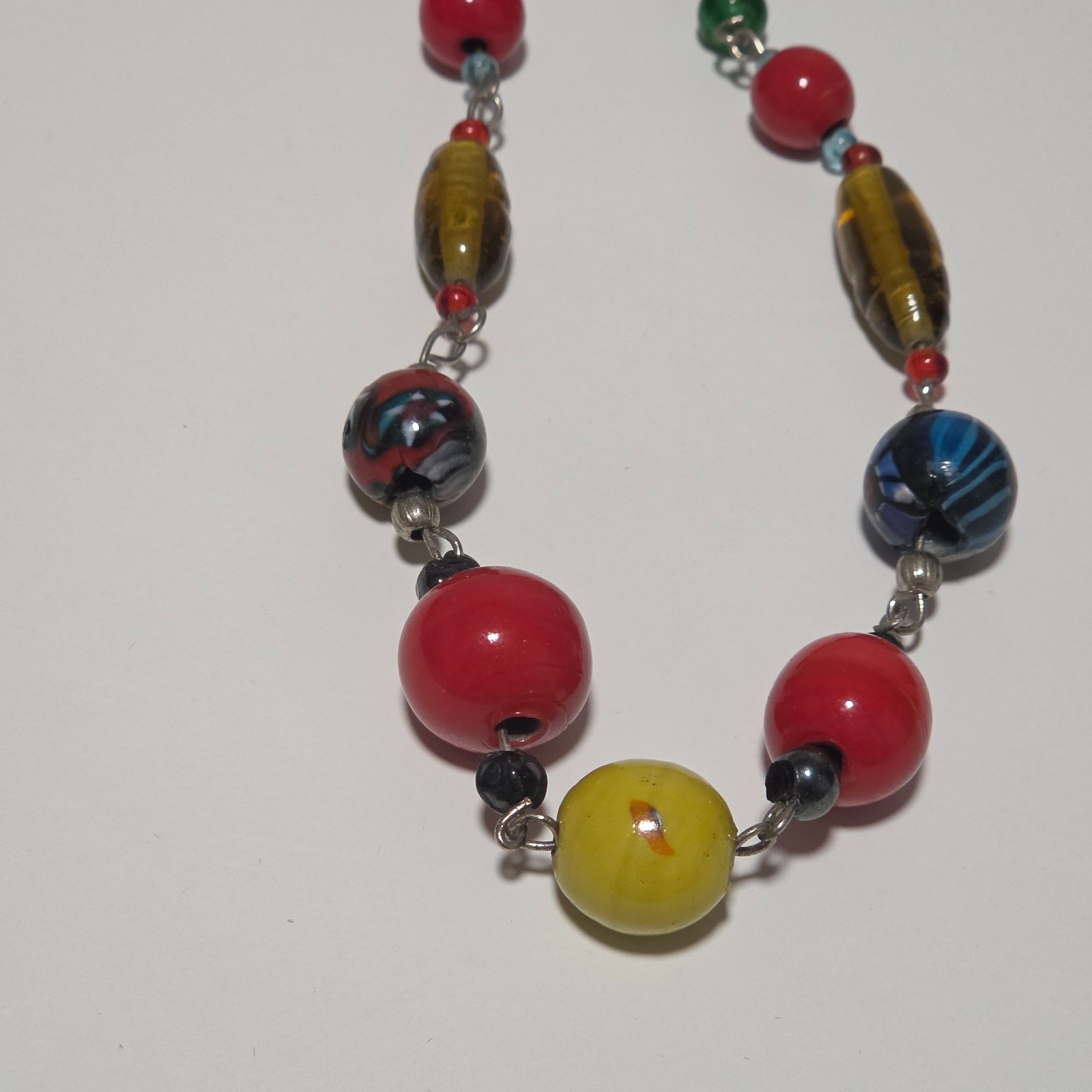 Vintage Multicolour Glass Beads Necklace .b6 image 3