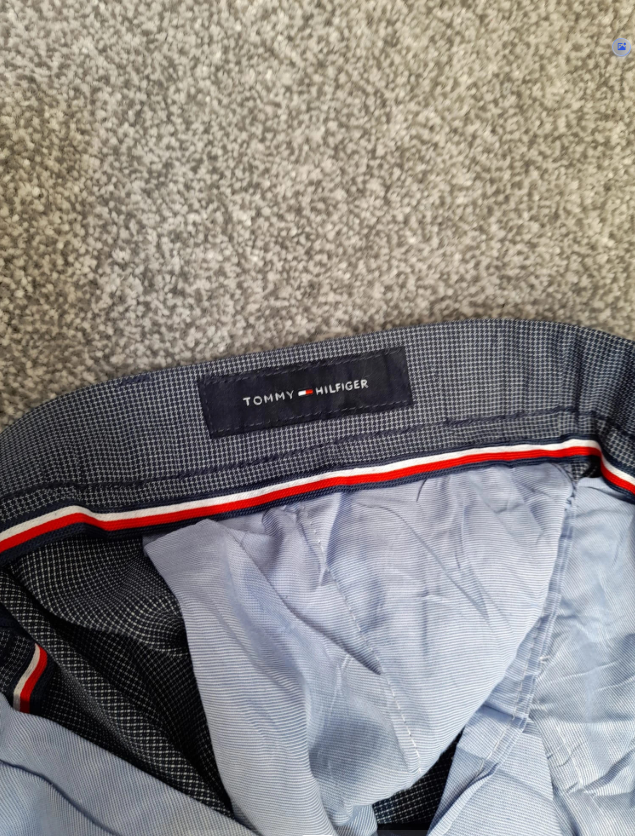 Tommy Hilfiger Men's Navy & Grey Patterned Chinos Relaxed Fit 36" image 5