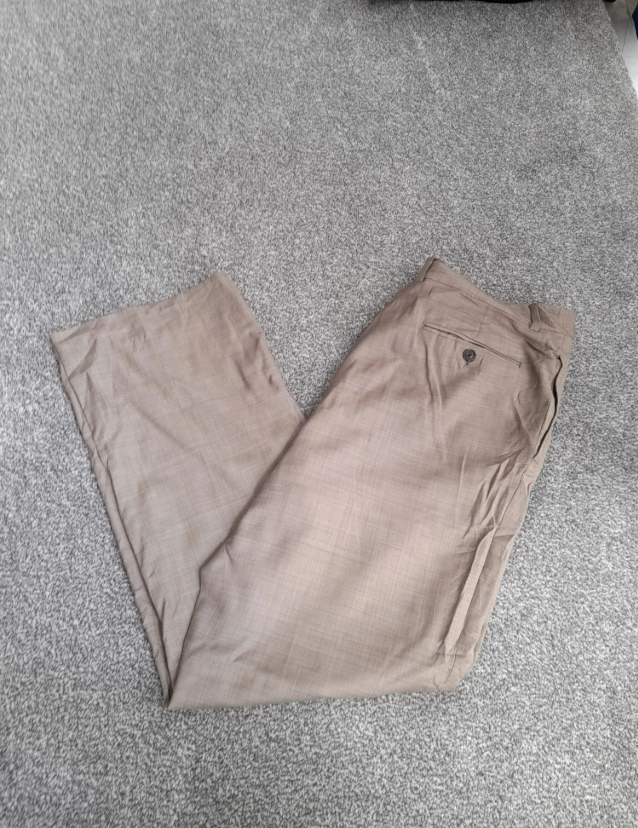 Tommy Hilfiger Beige Chino trousers with a subtle textured weave 34" image 4