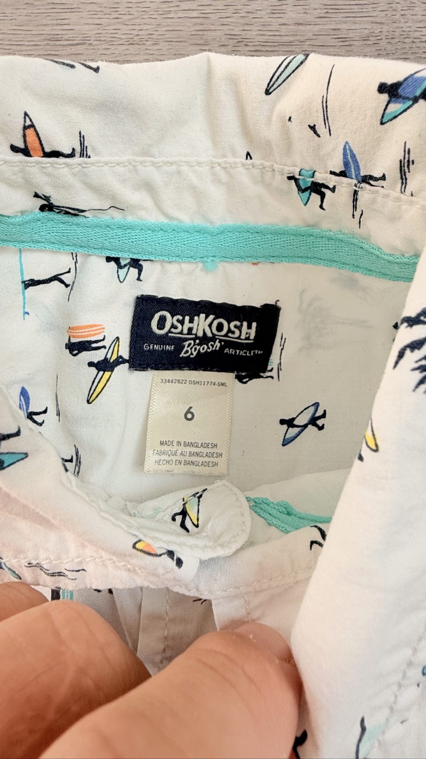 OshKosh White Boys' Surf Print Shirt Age 6 (01692) image 3