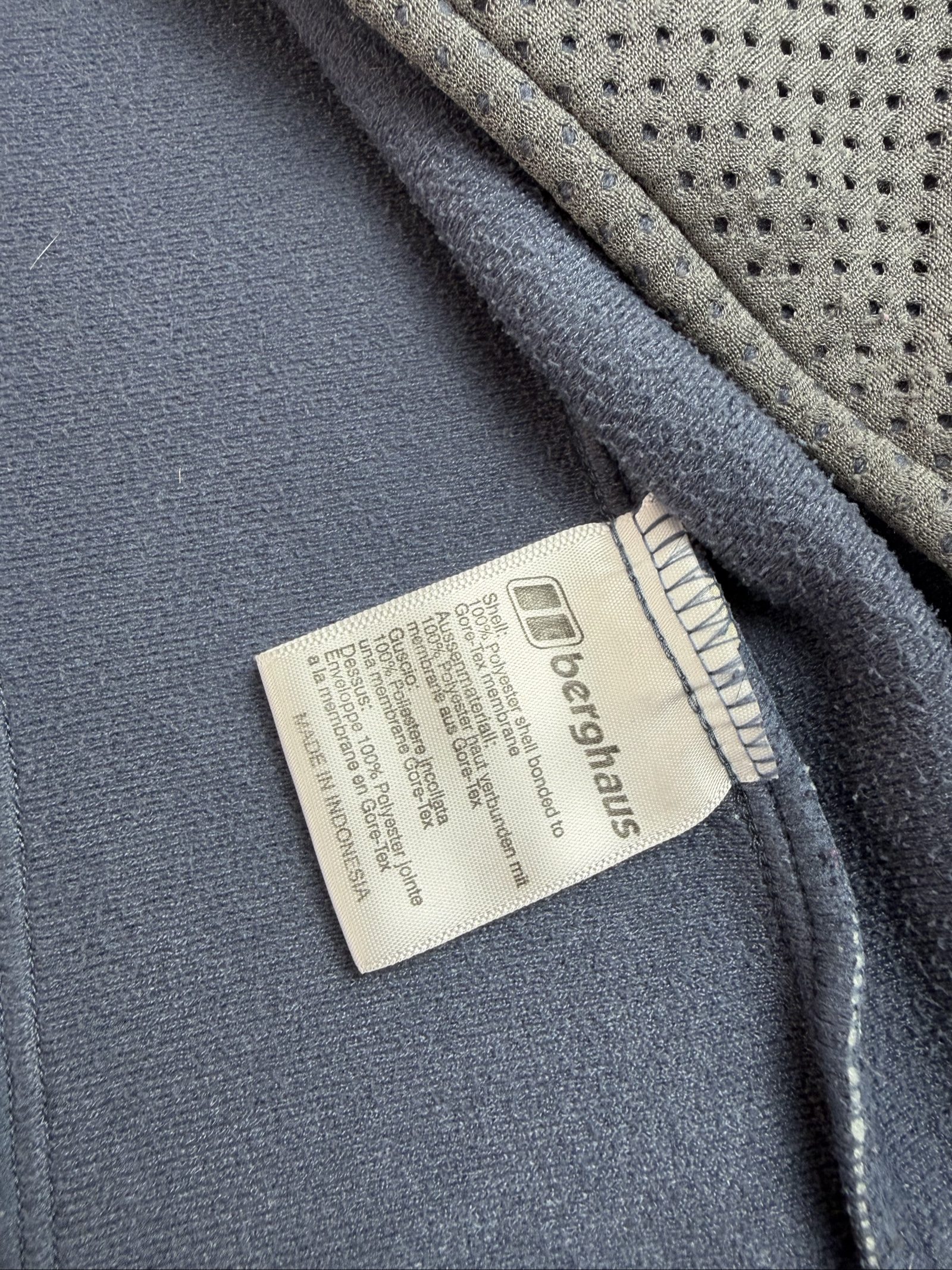 Berghaus Women's Light blue Windstopper Fleece Jacket Size 8 image 9