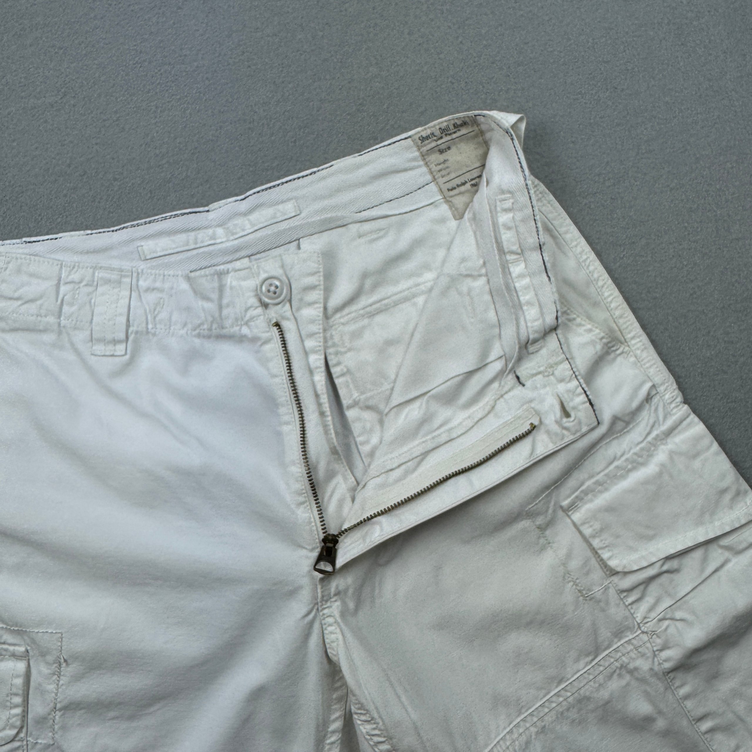 Men`s Polo Ralph Lauren White Cargo Shorts Size 30 image 5