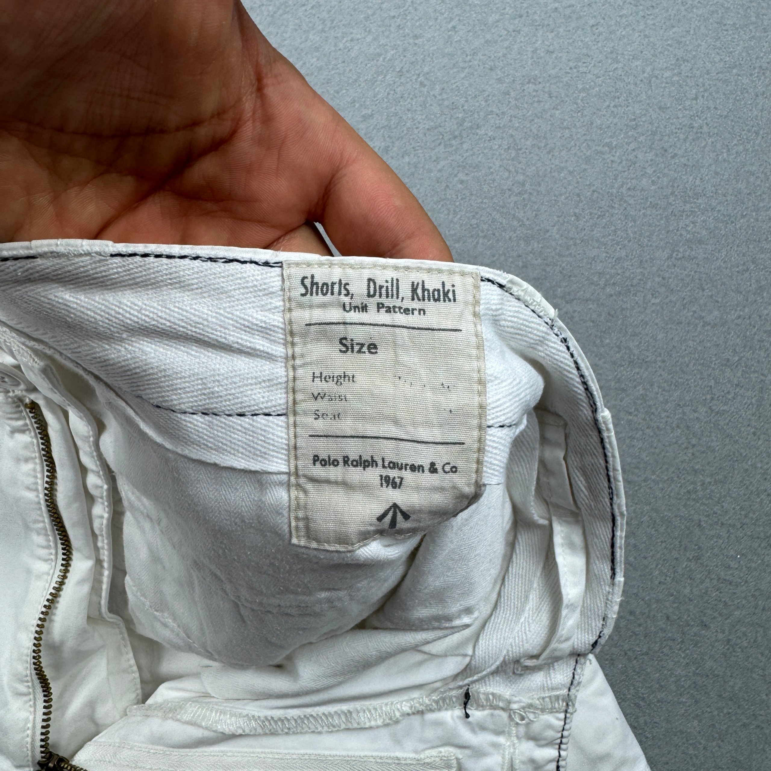 Men`s Polo Ralph Lauren White Cargo Shorts Size 30 image 6