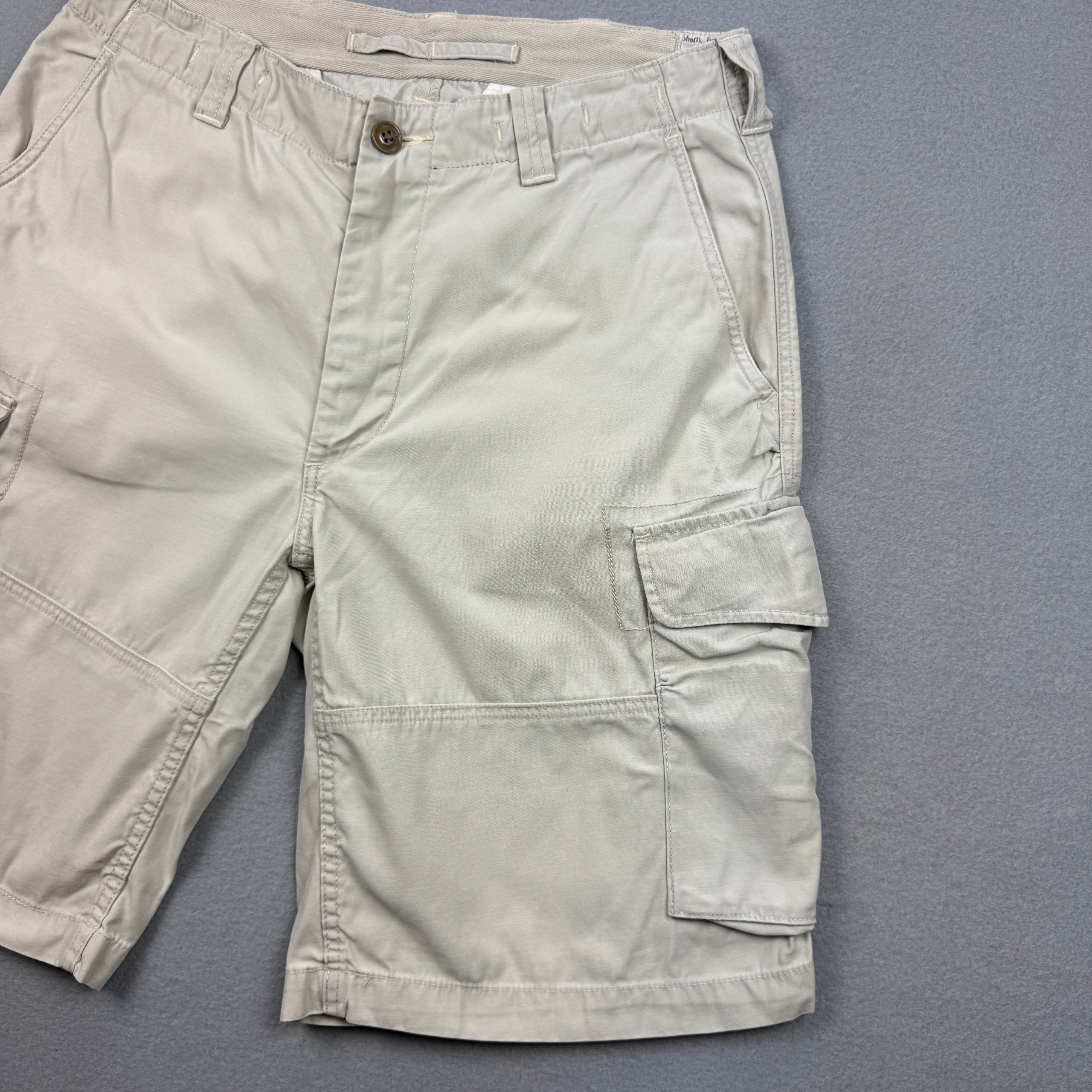 Men`s Polo Ralph Lauren Classic Fit Beige Cargo Shorts Size 32 image 3