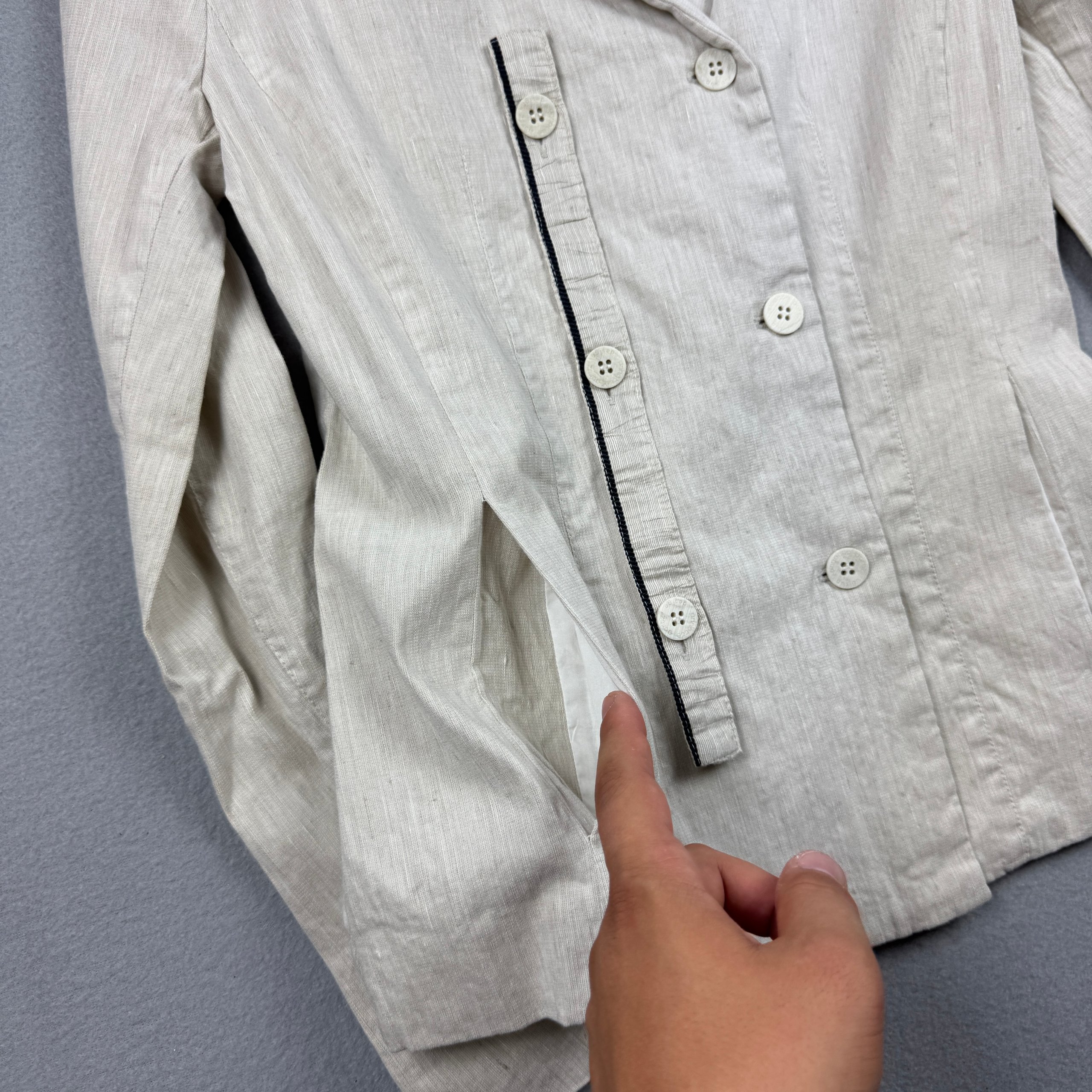Women`s Annette Görtz Beige Button Detail Linen / Viscose Blazer Size 36 / S image 8