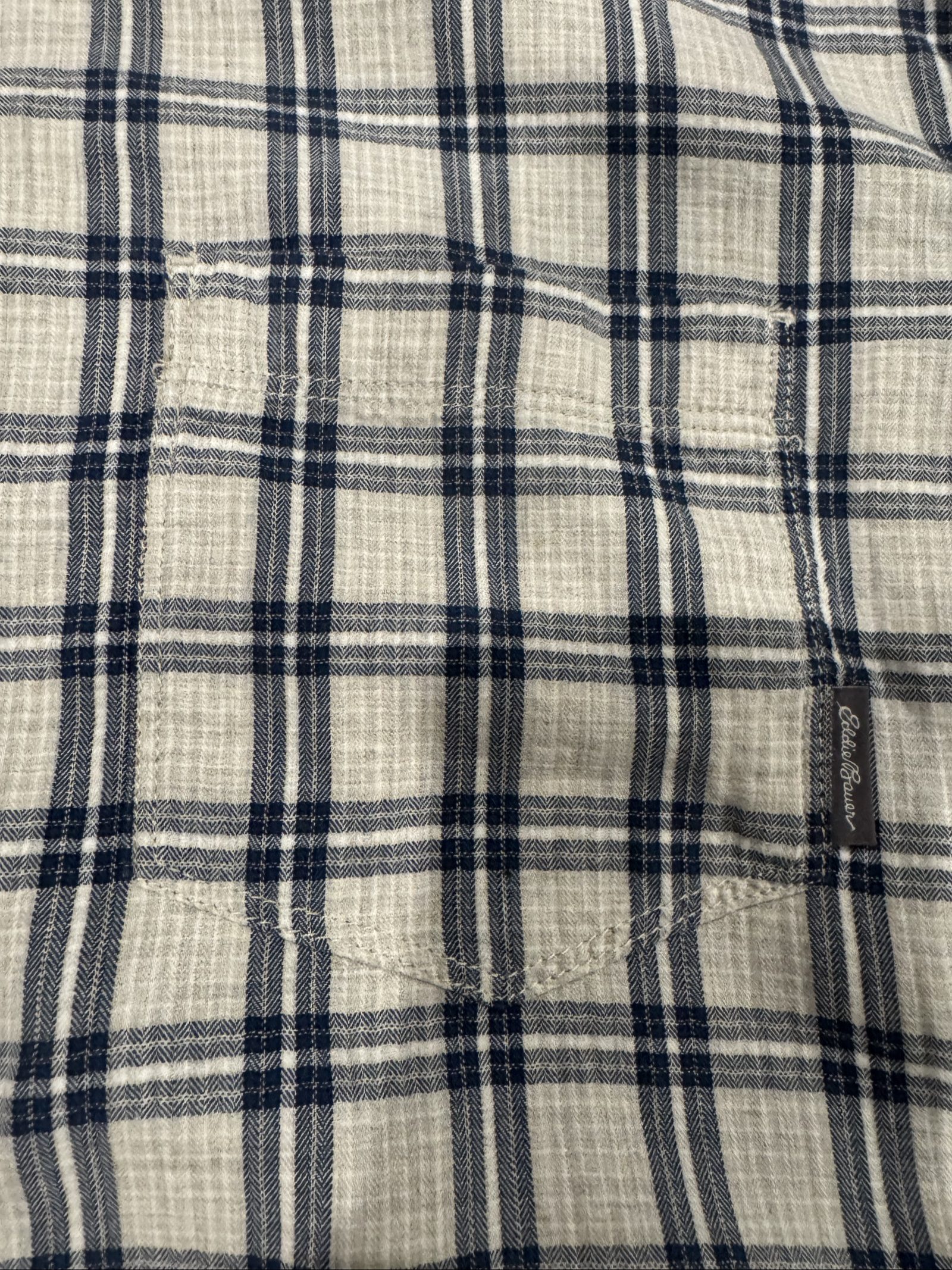 Men’s Eddie Bauer Plaid Button Down Short-Sleeve Shirt - Blue Gray - Large image 2
