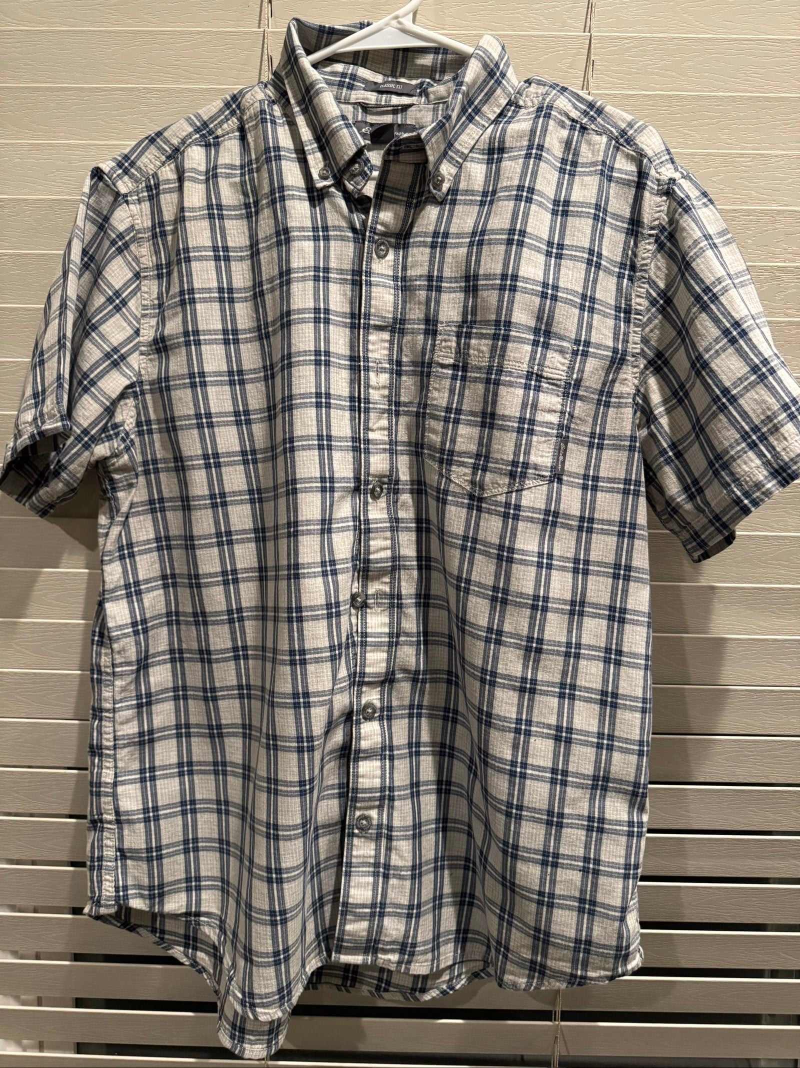 Men’s Eddie Bauer Plaid Button Down Short-Sleeve Shirt - Blue Gray - Large image 8