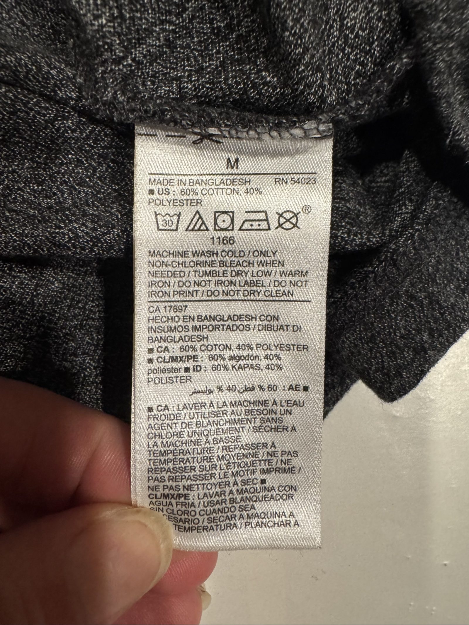 Men’s NWT Old Navy Men’s Henley Long Sleeve Shirt - Black/Gray - Medium image 4