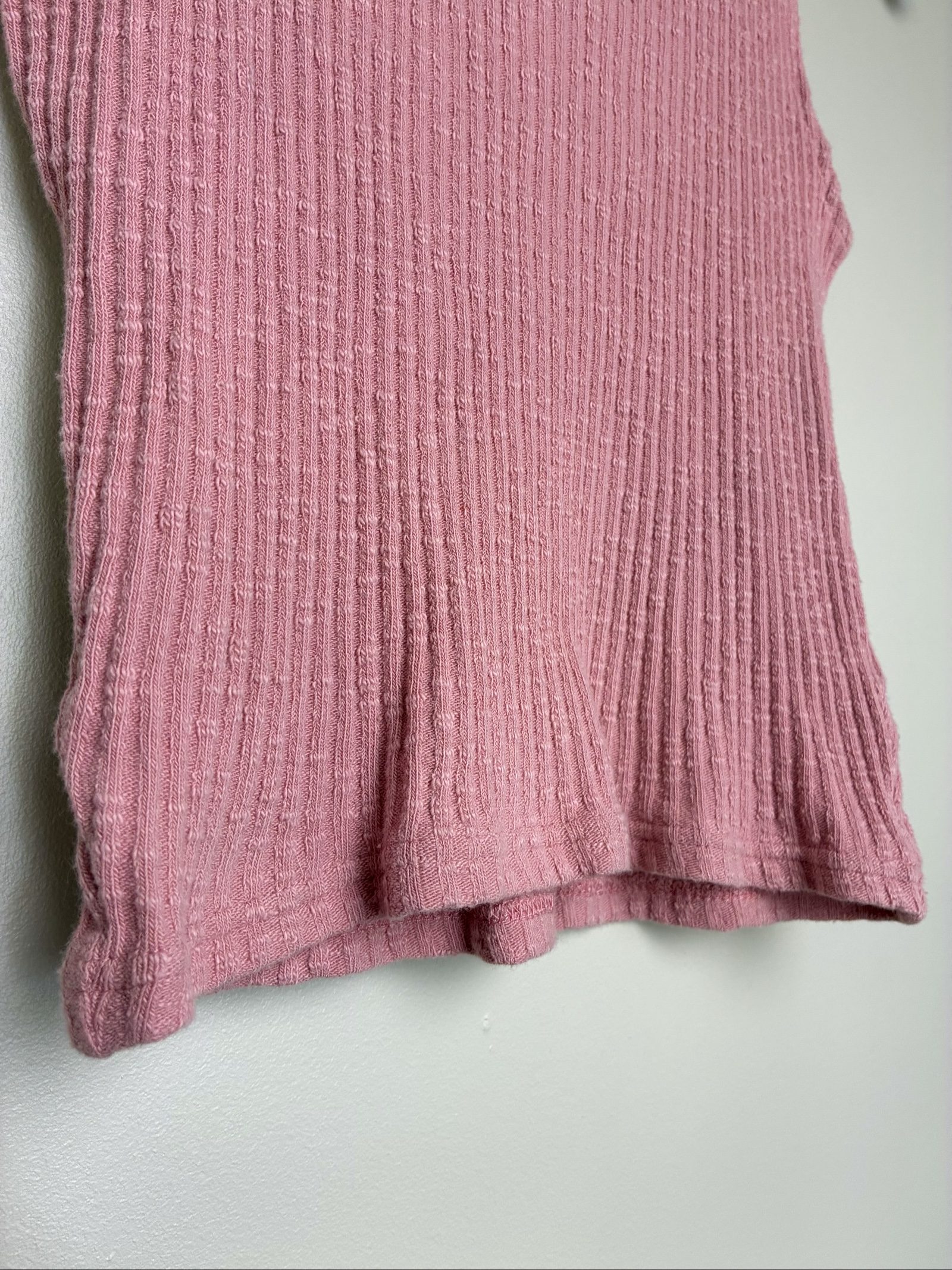 Forever 21 Pink Ribbed Mock Neck Tank Top Heart Cutout Coquette Y2K Style Size S image 2