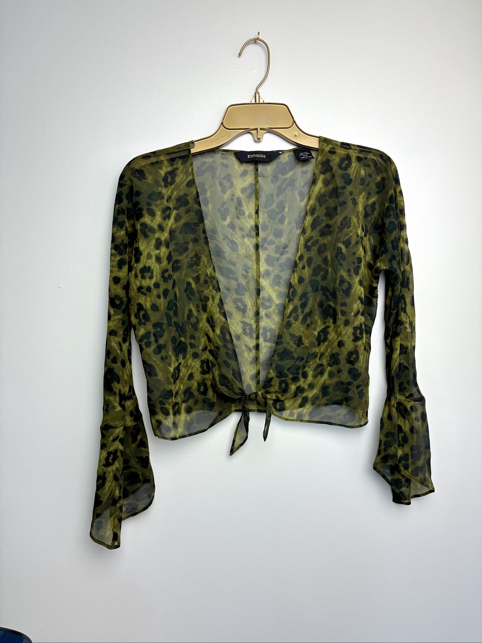 Vintage Y2K Express 100% Silk Leopard Crop Top Bell Sleeve Tie Front Green 3/4