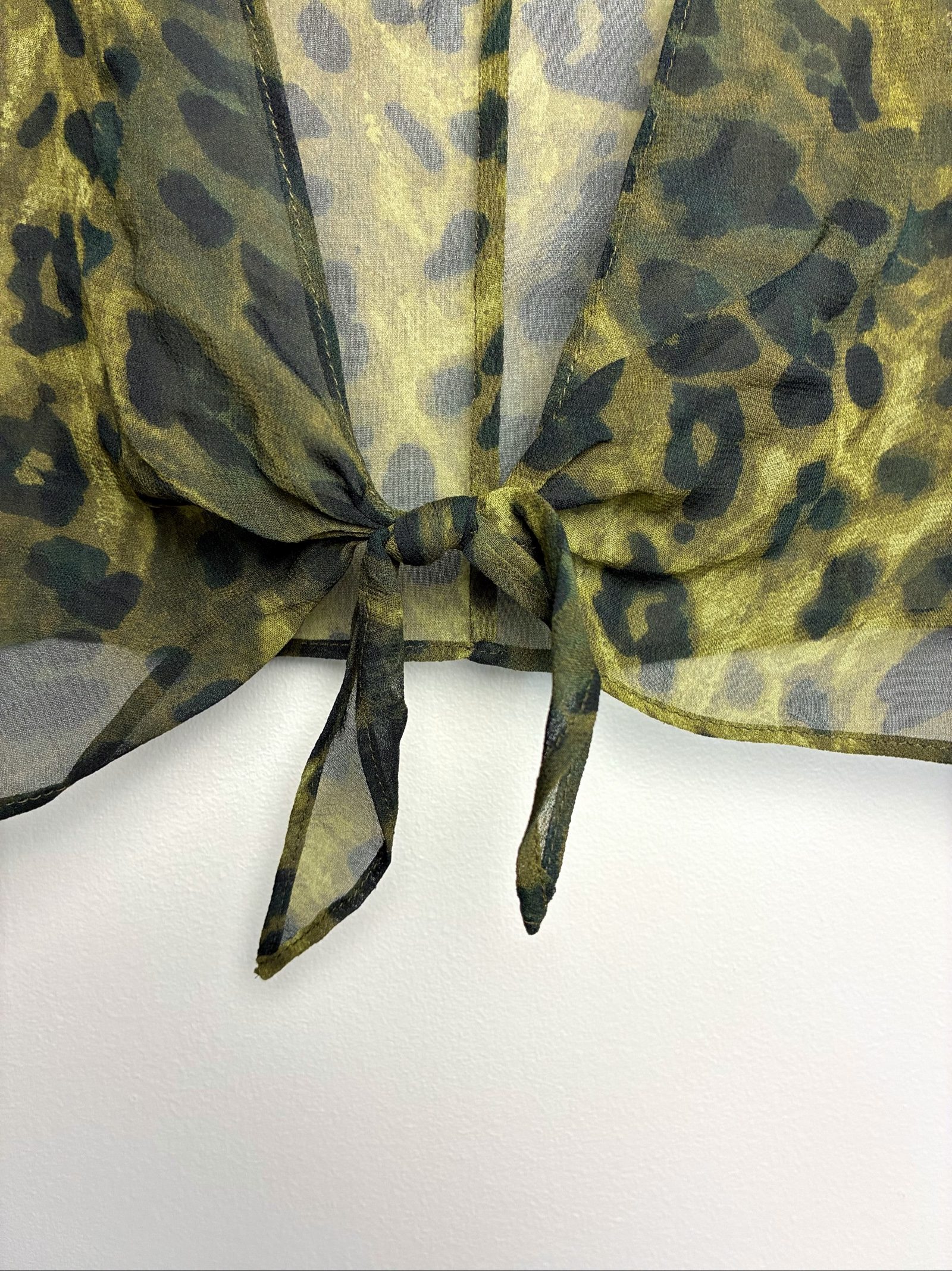 Vintage Y2K Express 100% Silk Leopard Crop Top Bell Sleeve Tie Front Green 3/4 image 2