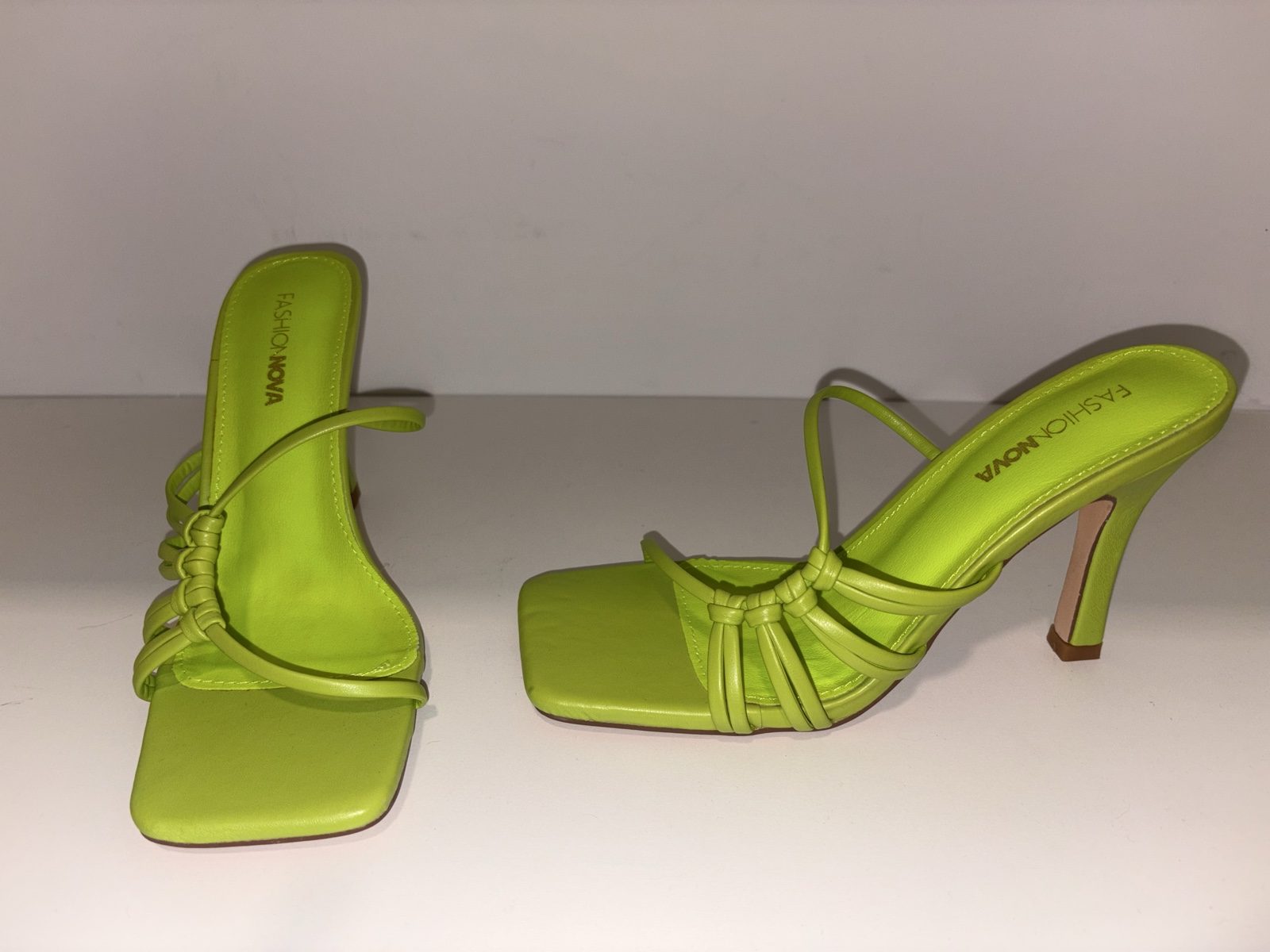 Fashion Nova Women's Lime Green Strappy Square Toe Heels US 7