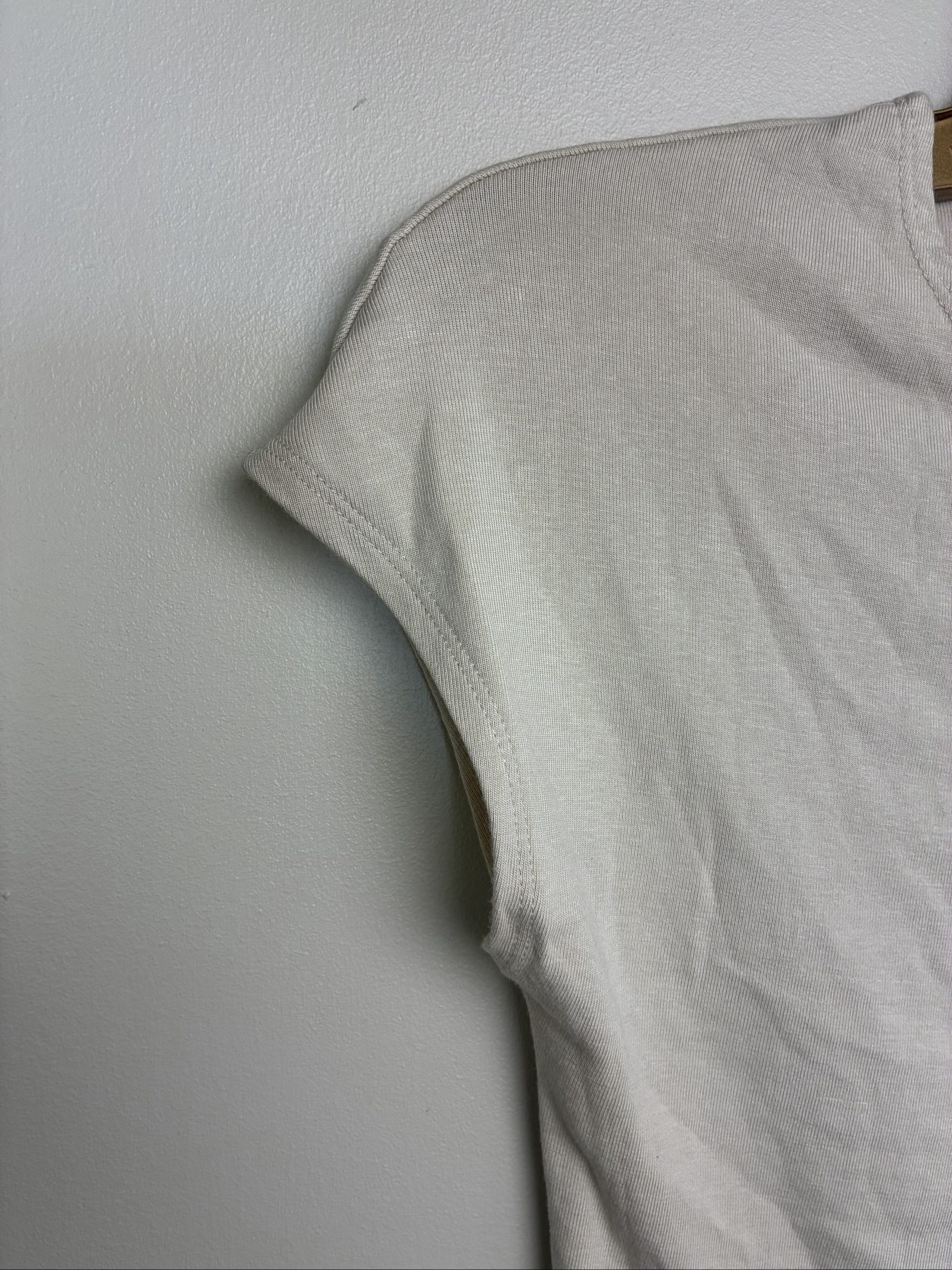 Zara Cream Cropped Cap Sleeve T-Shirt Basic Crew Neck Size M image 2