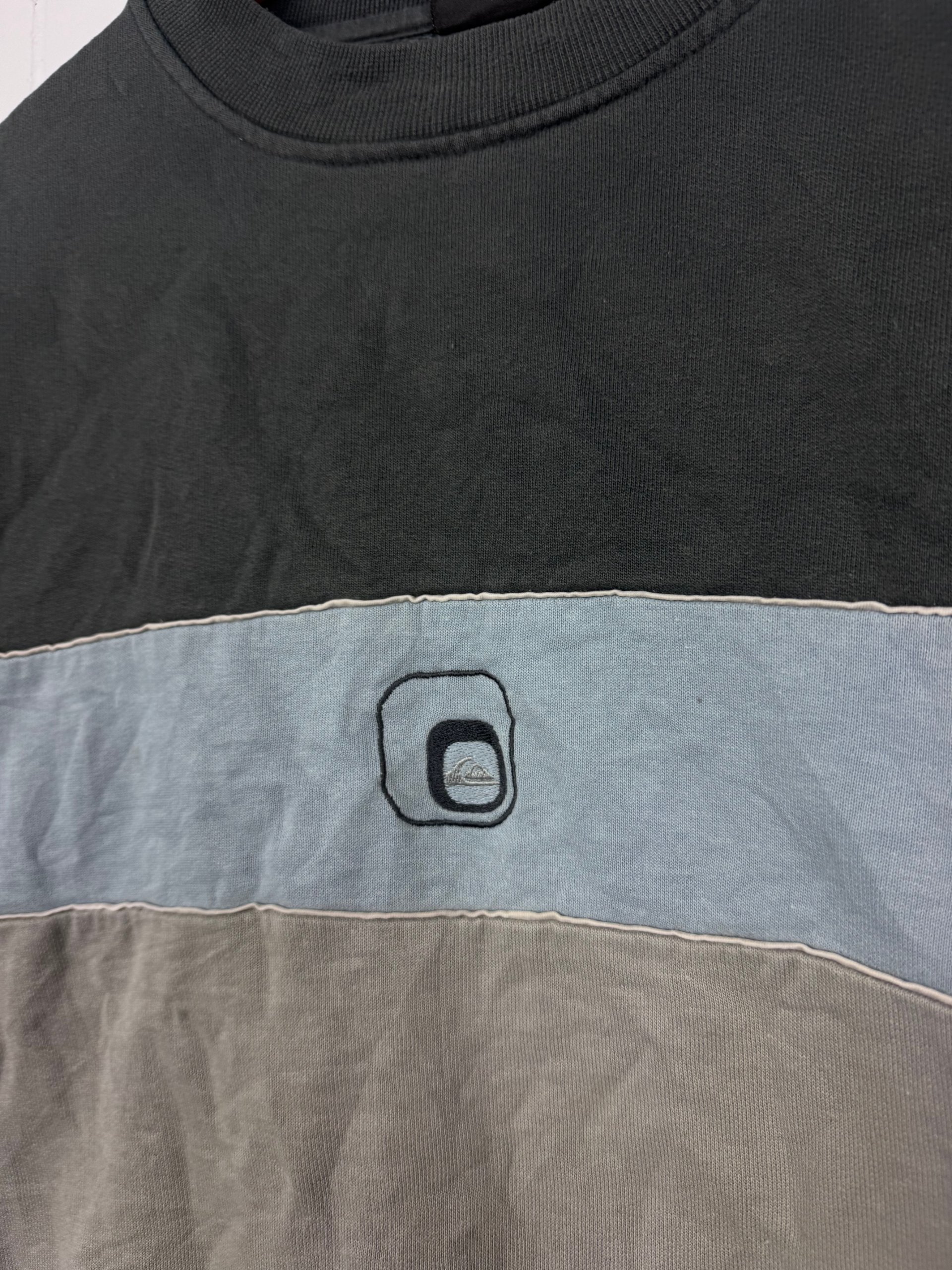 vintage Quiksilver Grey & Beige Colour Block Crewneck Sweatshirt Large image 3