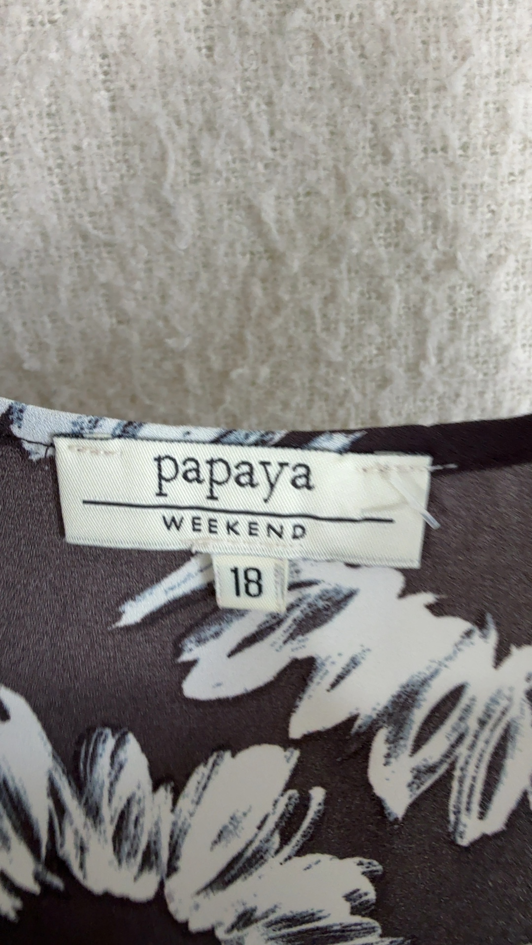 Papaya Black & White Floral Print Cami Top UK 18 Soft 100% Polyester image 3