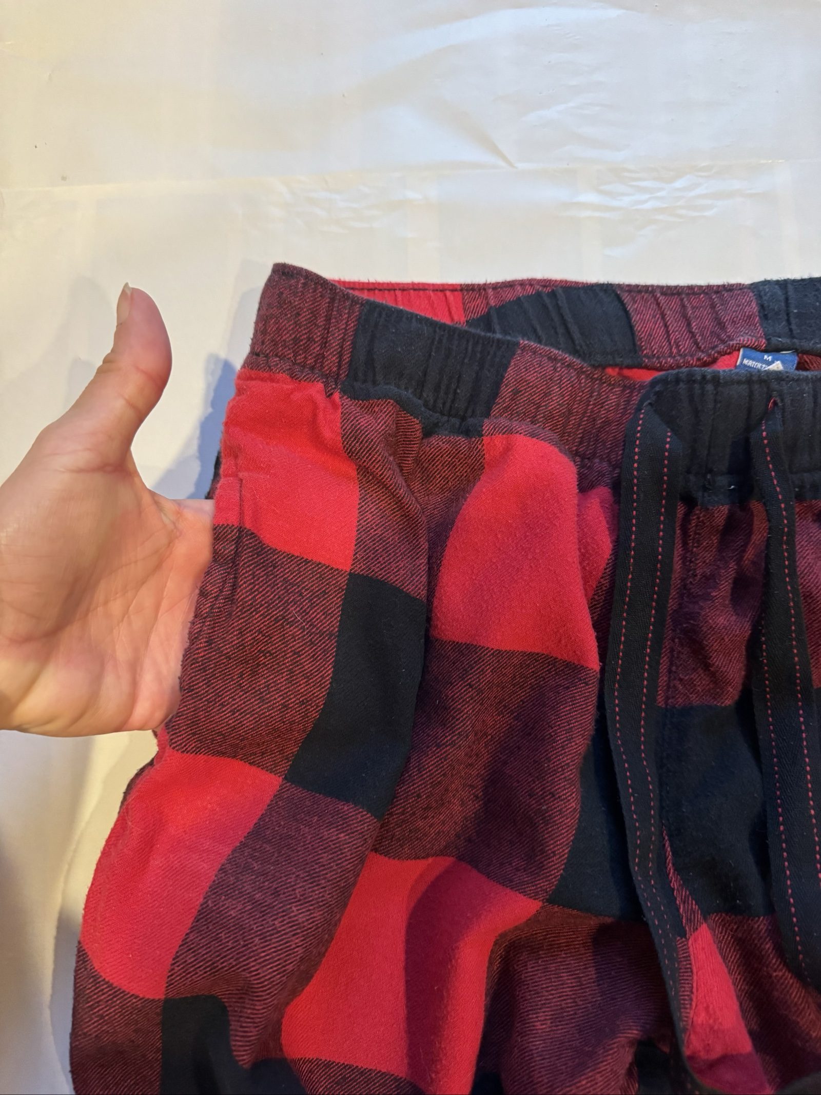 Hanes Men's Red & Black Plaid Flannel Lounge Pants Medium image 5
