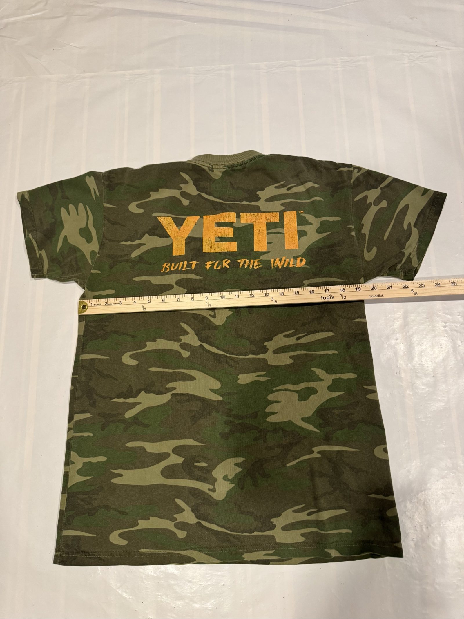 YETI Men's Medium Green Camouflage Cotton T-Shirt image 6
