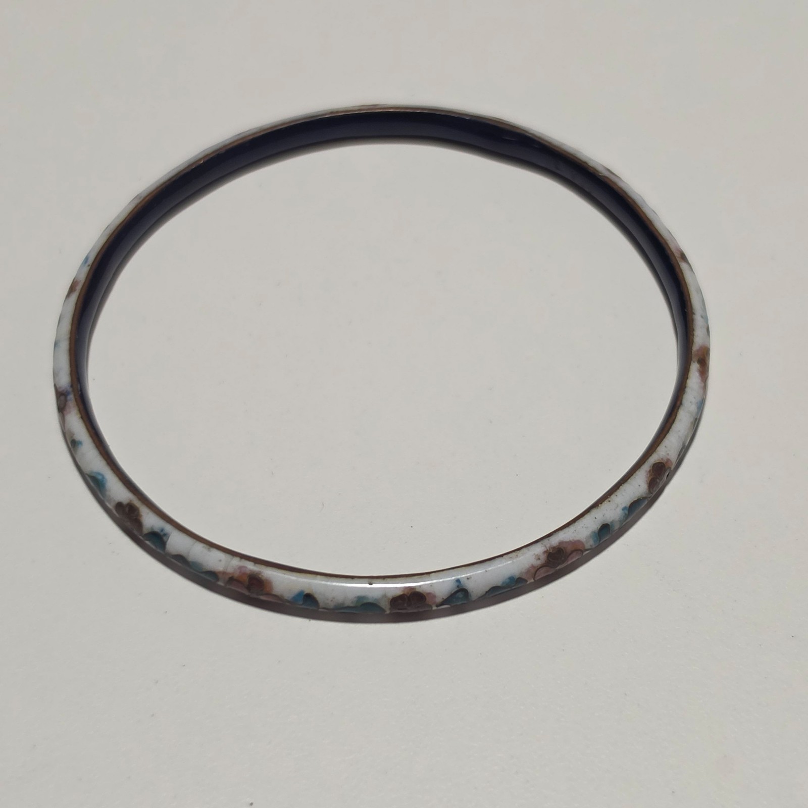 Vintage White & Brown Floral Pattern Cloisonné Bangle.b6
