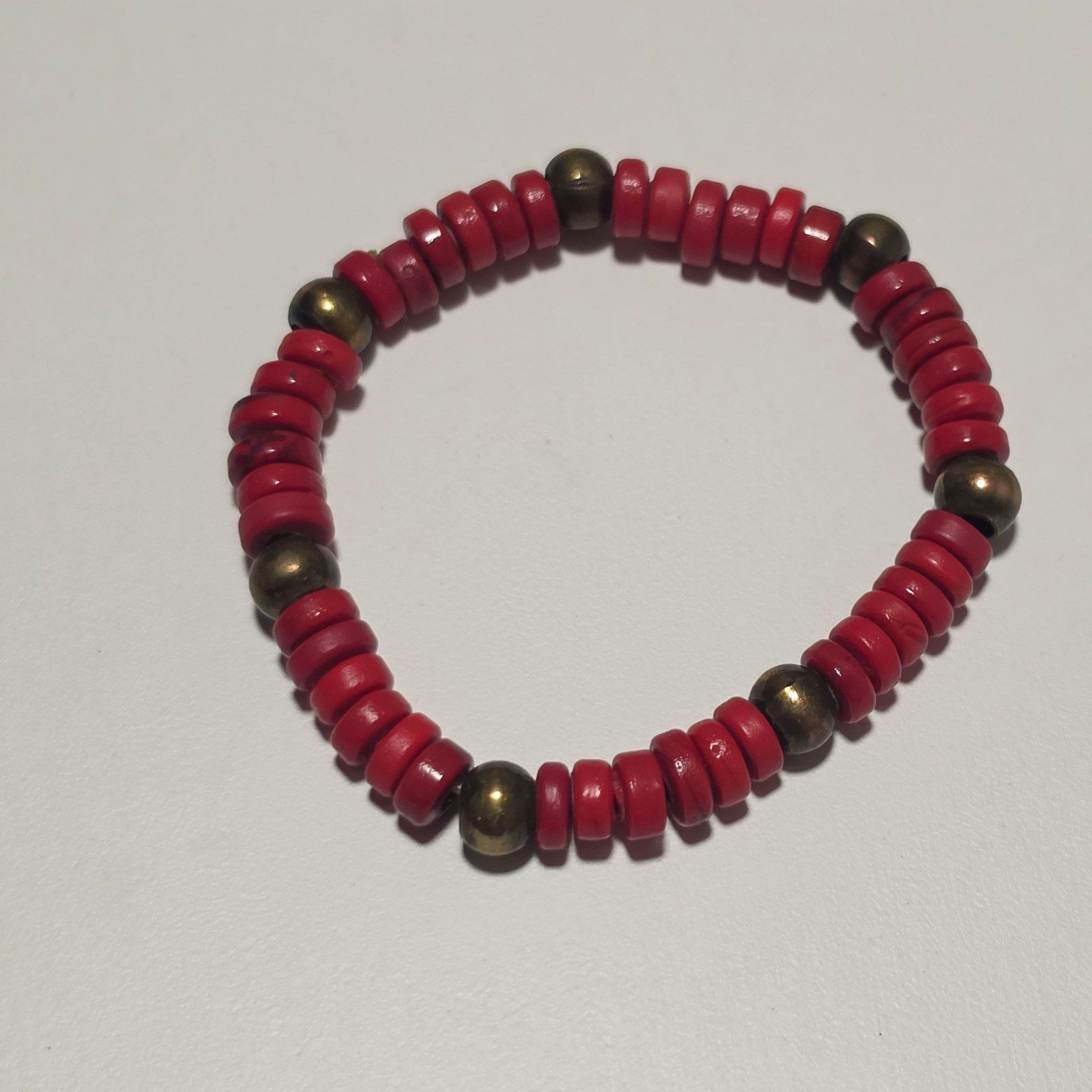 Vintage red coral bracelet. B6