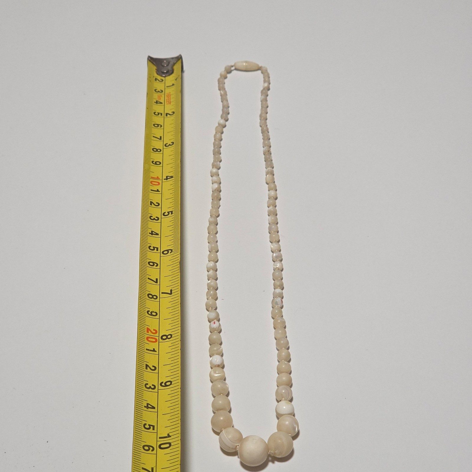 Vintage genuine mother of pearls necklace.b6 image 2
