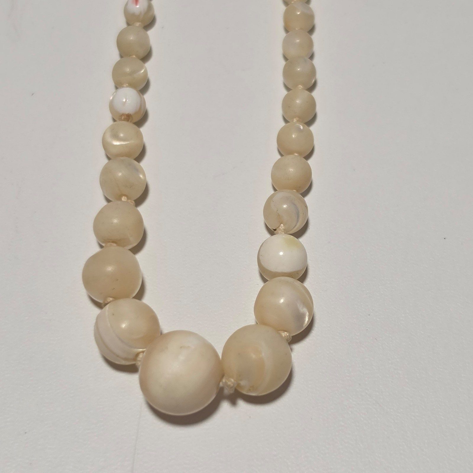 Vintage genuine mother of pearls necklace.b6 image 6