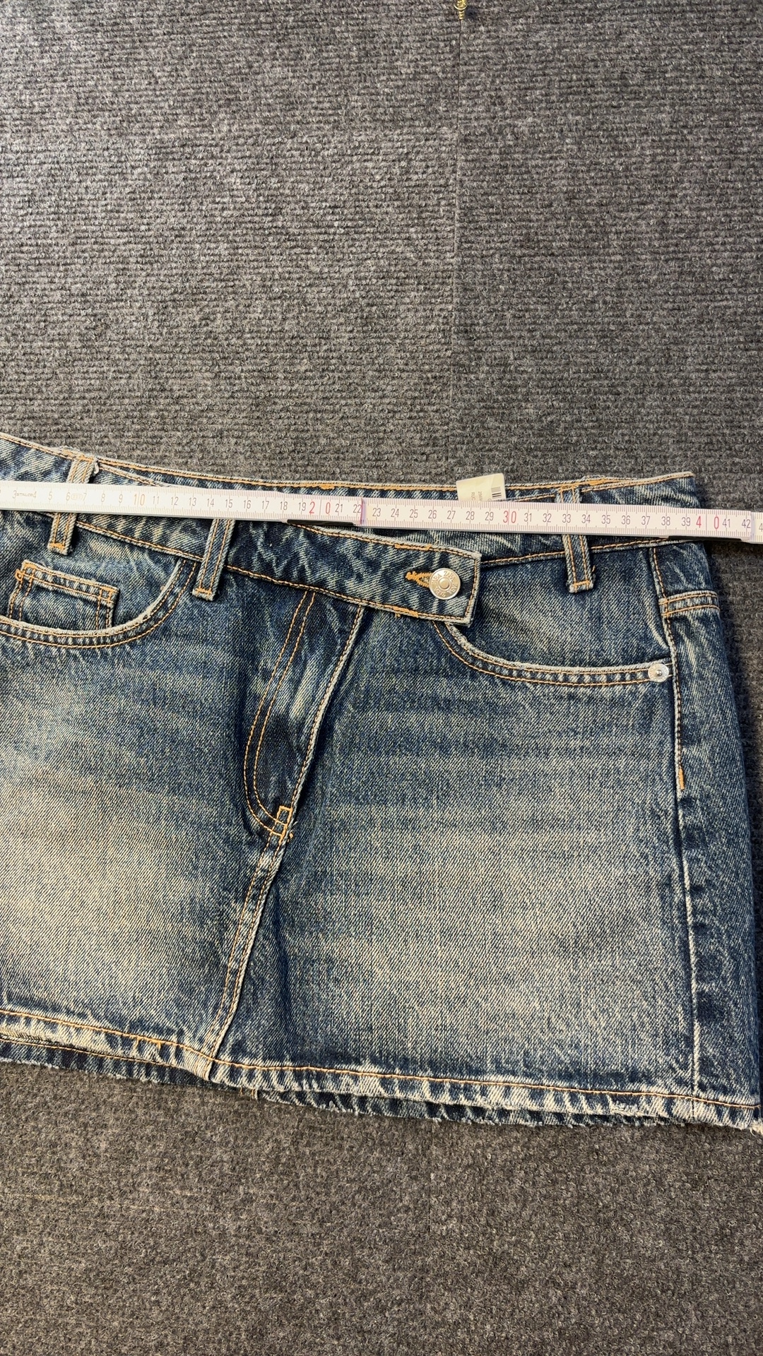 Zara Blue Denim Mini Skirt Small 30 in Waist excellent condition image 3