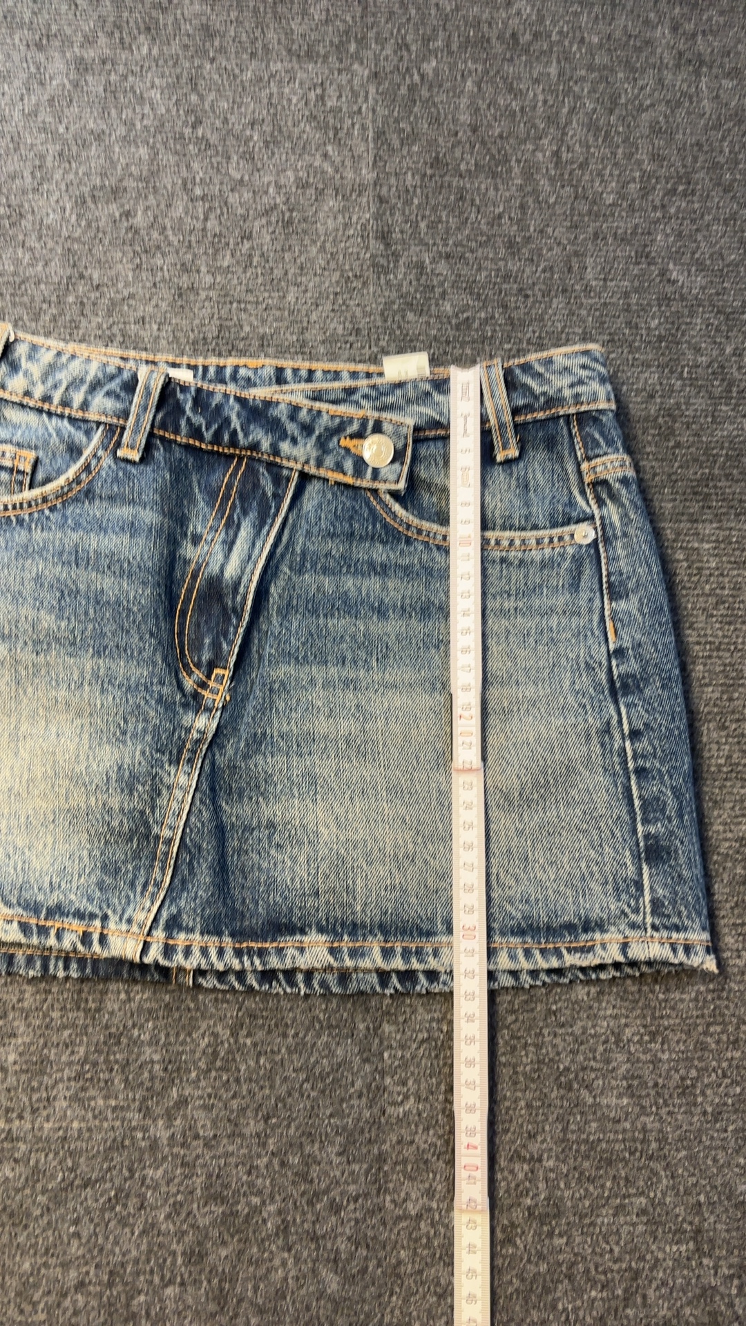 Zara Blue Denim Mini Skirt Small 30 in Waist excellent condition image 4