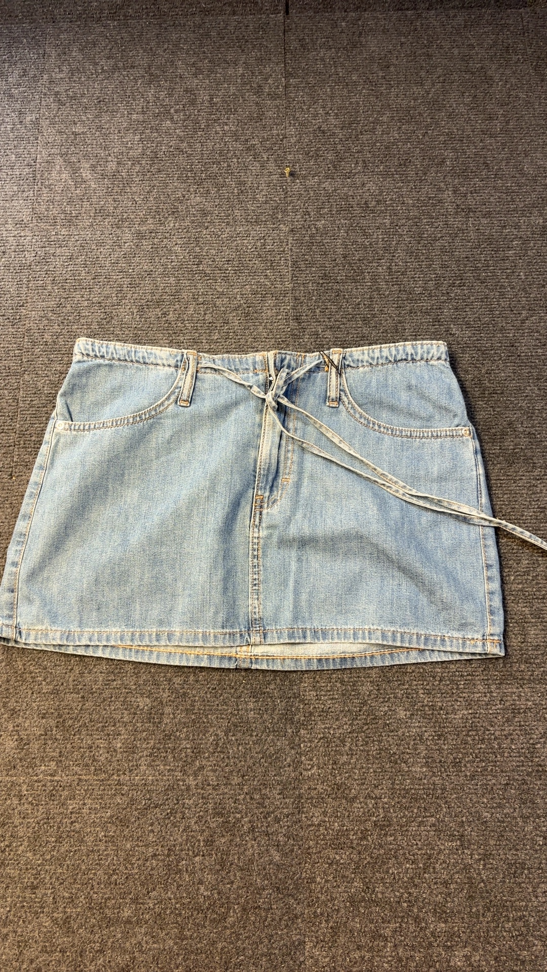 Zara Light Blue Denim Skirt Medium 28 Relaxed Fit excellent condition