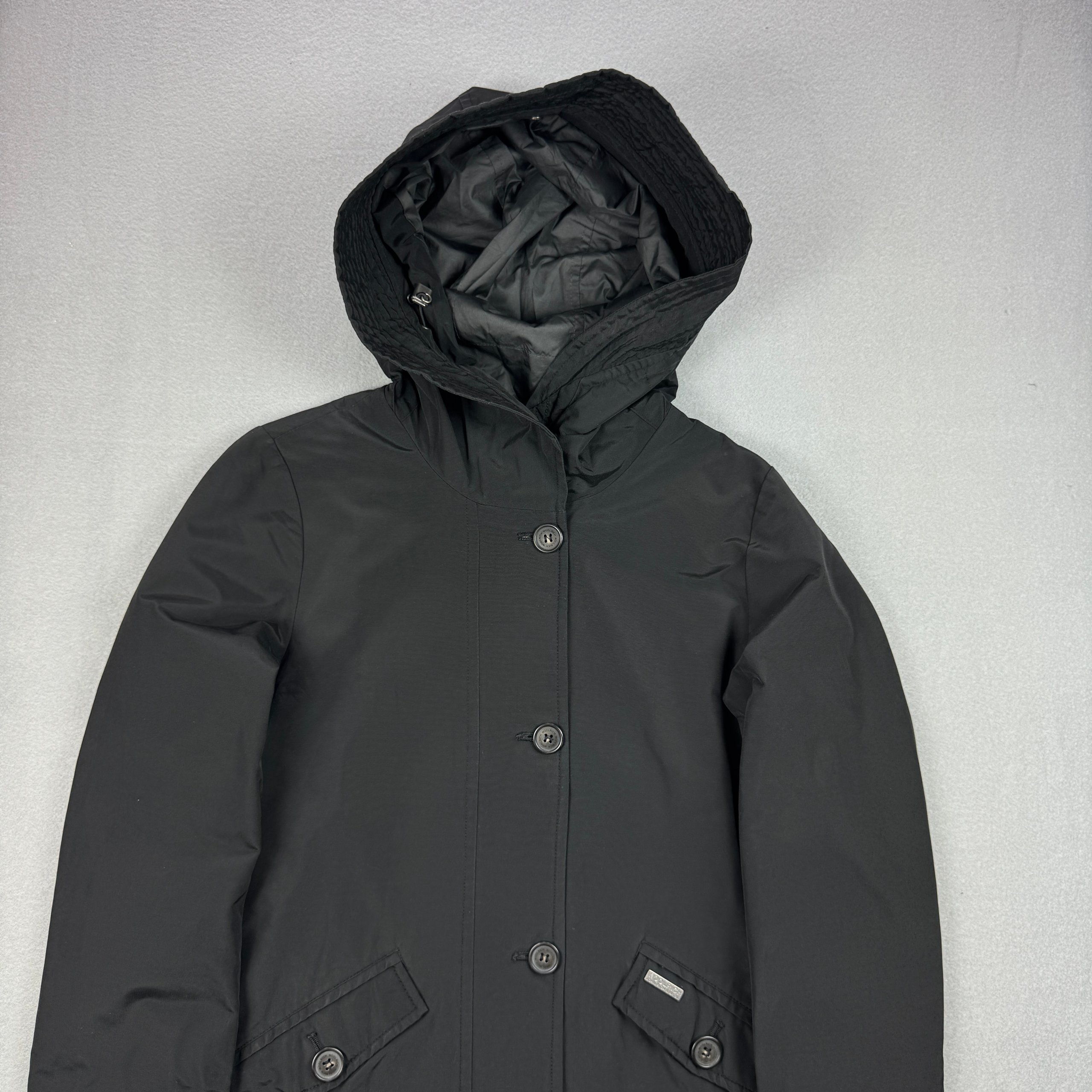 Women`s Woolrich Black Hooded Parka Water Resistant Size XS-S image 3