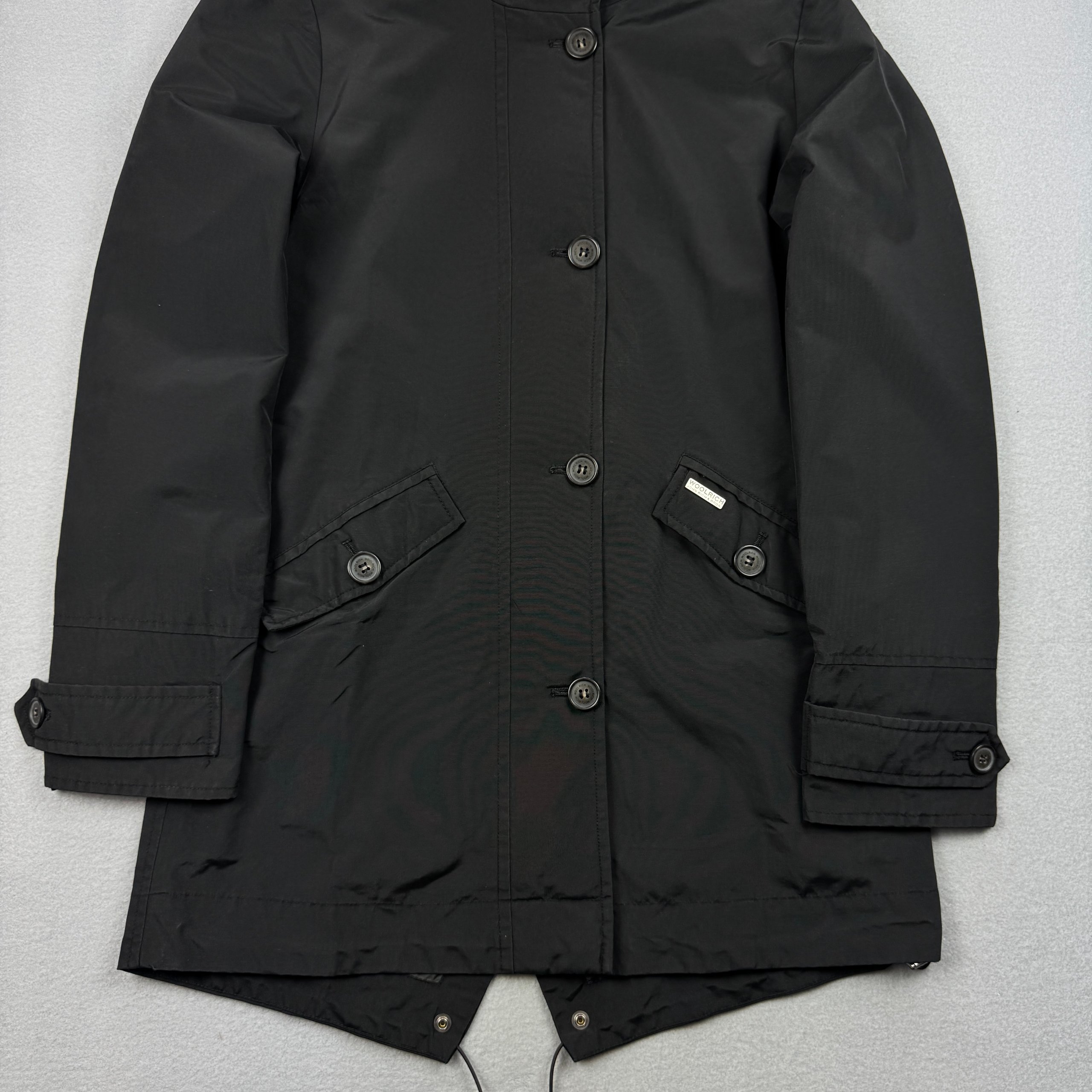 Women`s Woolrich Black Hooded Parka Water Resistant Size XS-S image 4