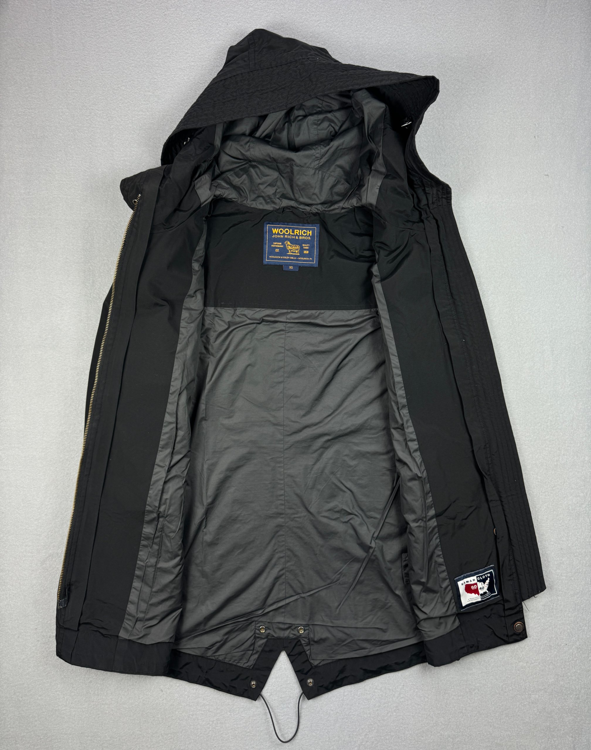 Women`s Woolrich Black Hooded Parka Water Resistant Size XS-S image 7