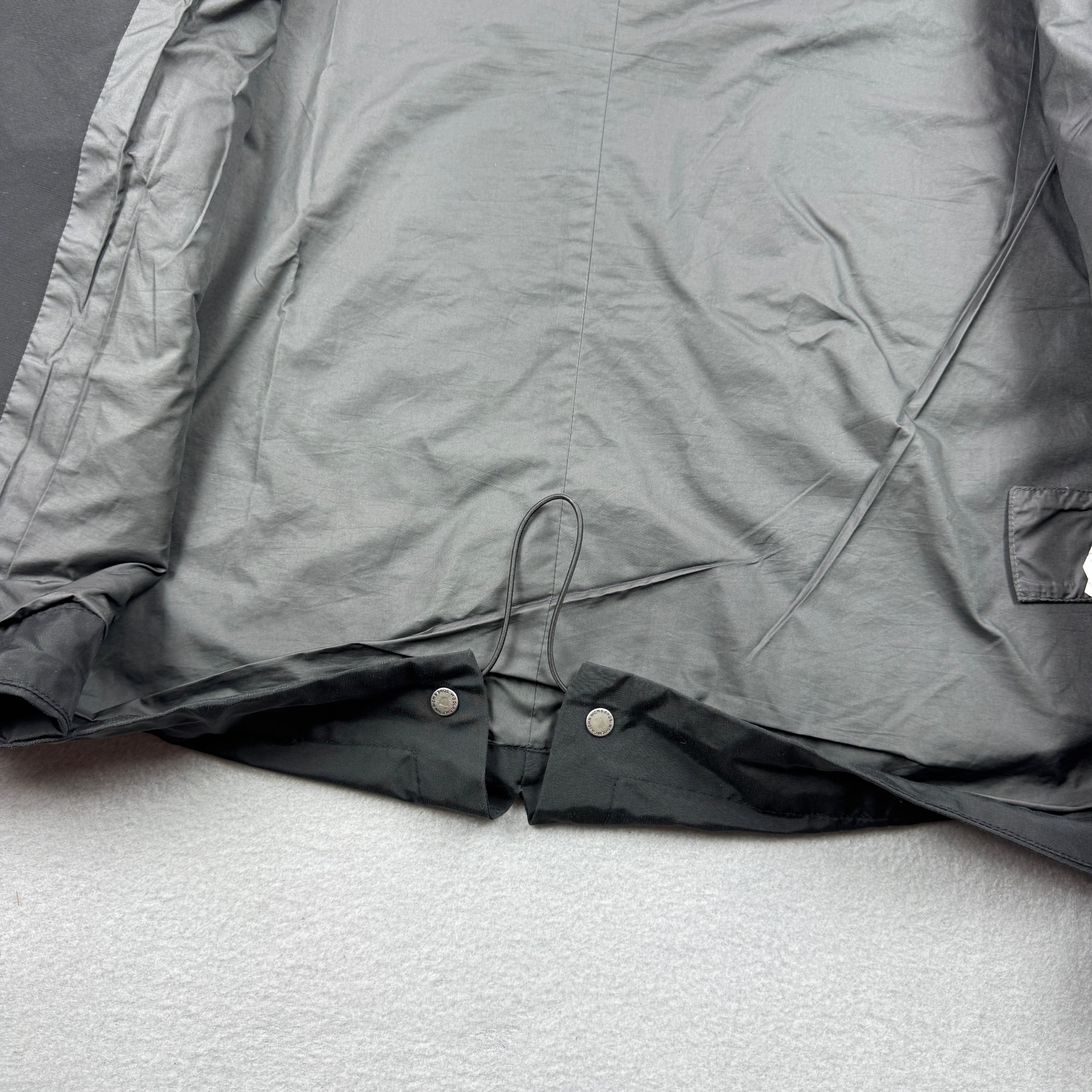Women`s Woolrich Black Hooded Parka Water Resistant Size XS-S image 10